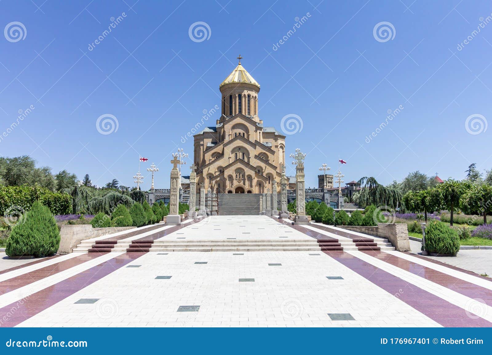 holy trinity cathedral of tblisi