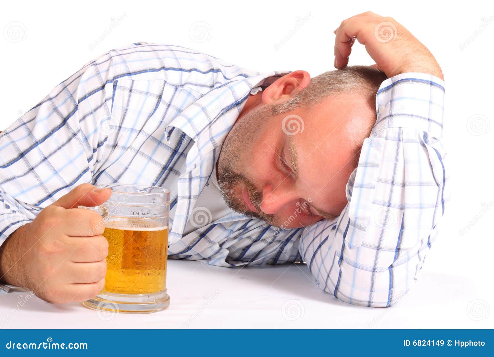 Hombre borracho imagen de archivo. Imagen de risa, riéndose 6824149