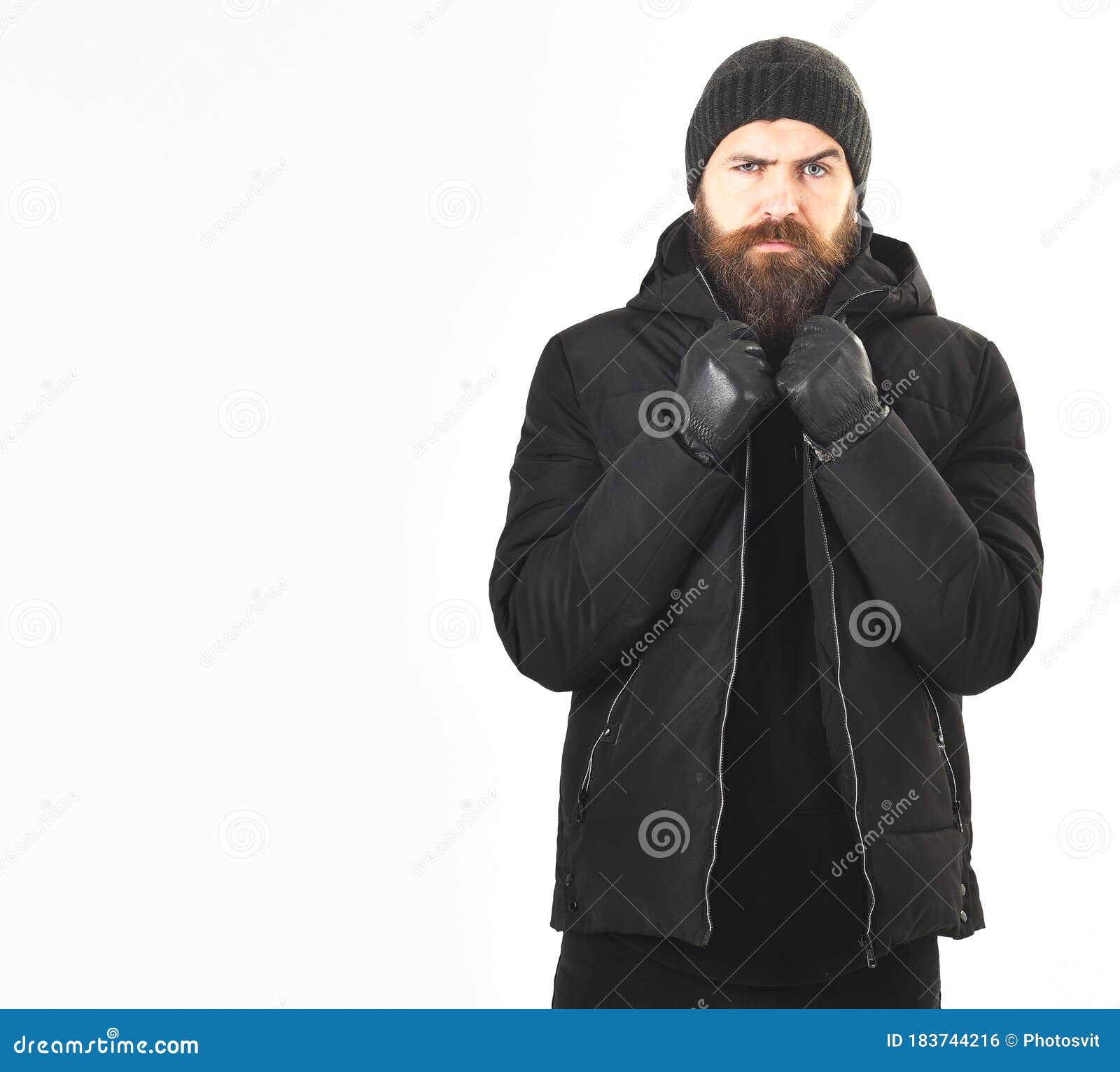 Hombre De Aspecto Elegante Con Ropa De Invierno Cálida Foto de archivo -  Imagen de manera, aislado: 183744216