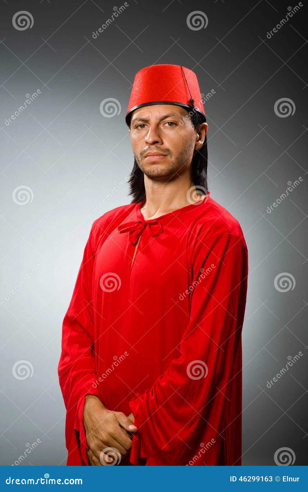 Hombre Divertido Llevar Rojo Del Vestido Imagen de archivo - Imagen de divertido, hermoso: 46299163