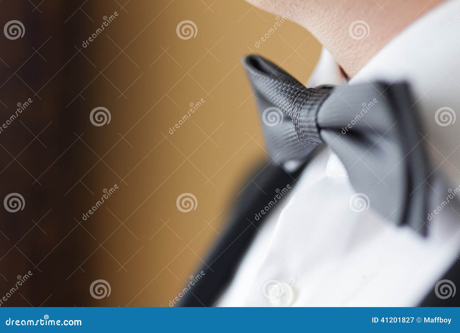 corbata de lazo hombre