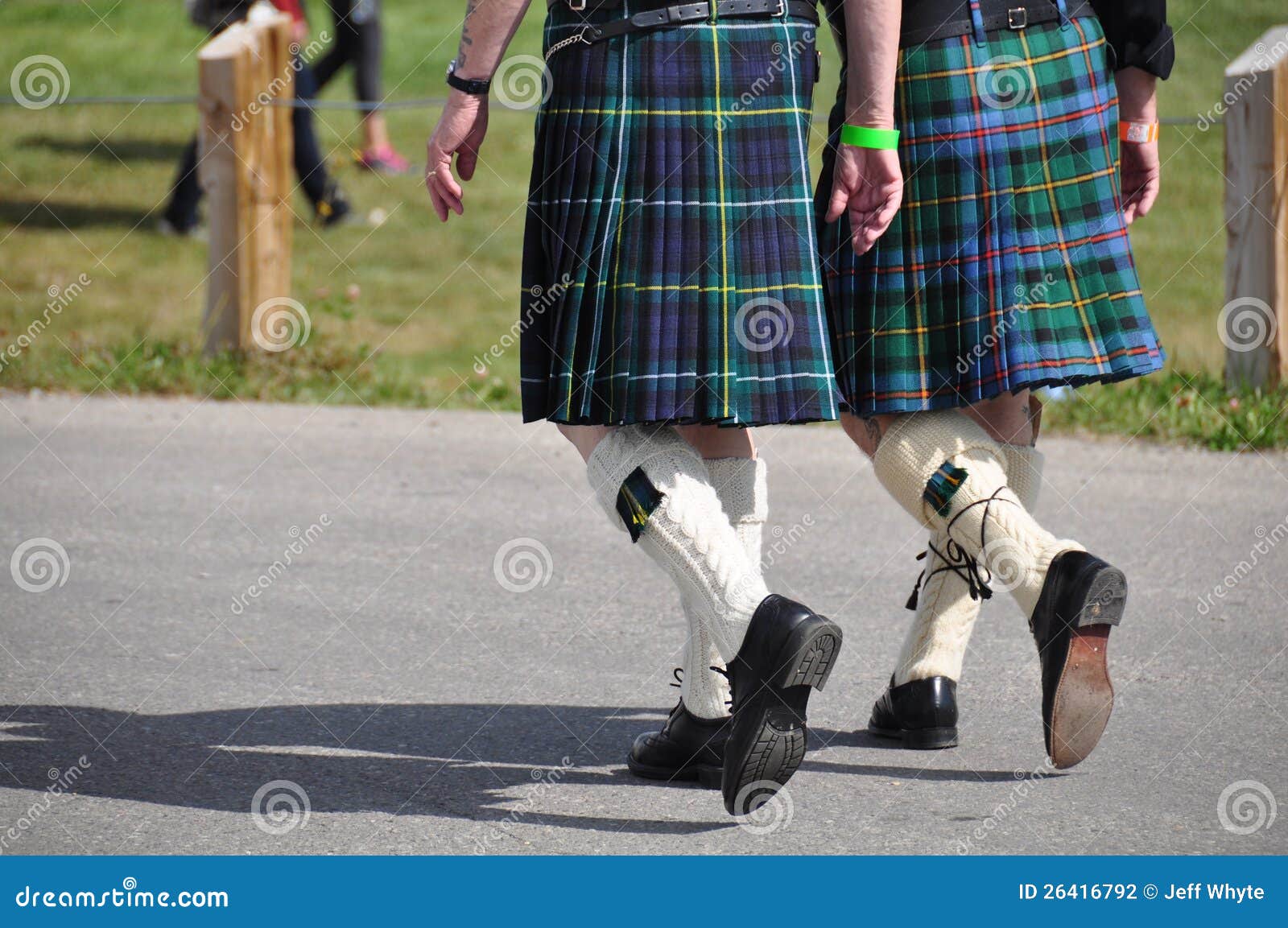 Hombres En Faldas Escocesas Foto de archivo - Imagen de alan, traje:  26416792