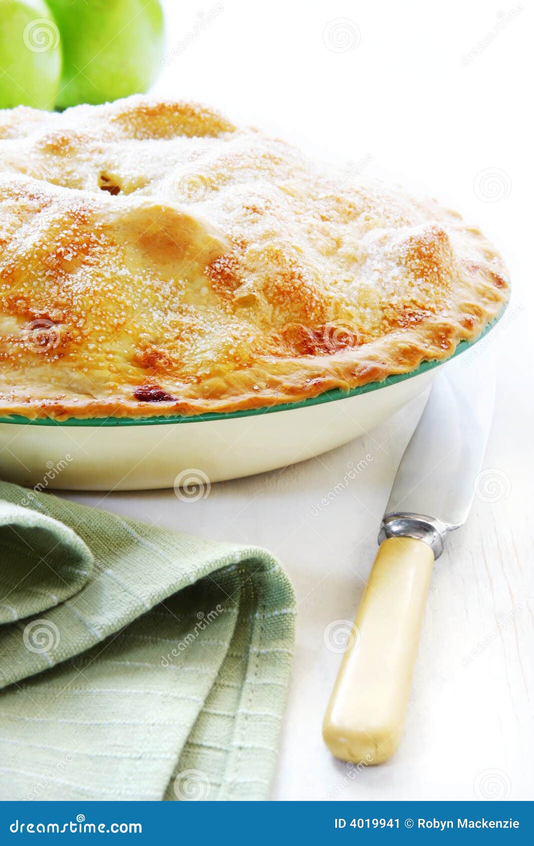 Homebaked Apple Pie stock image. Image of sugared, smith 4019941