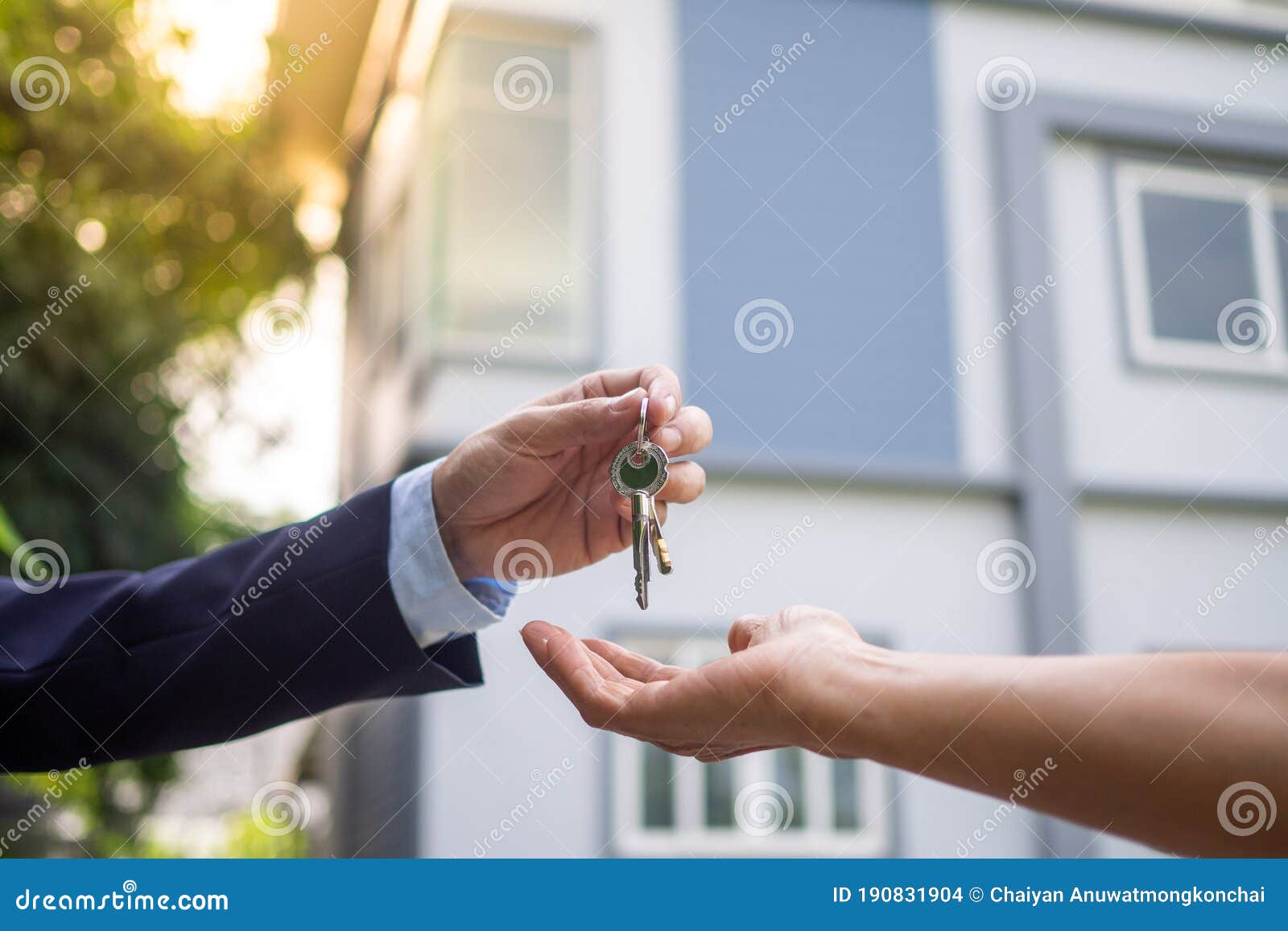 home buyers are taking home keys from sellers. sell your house, rent house and buy ideas