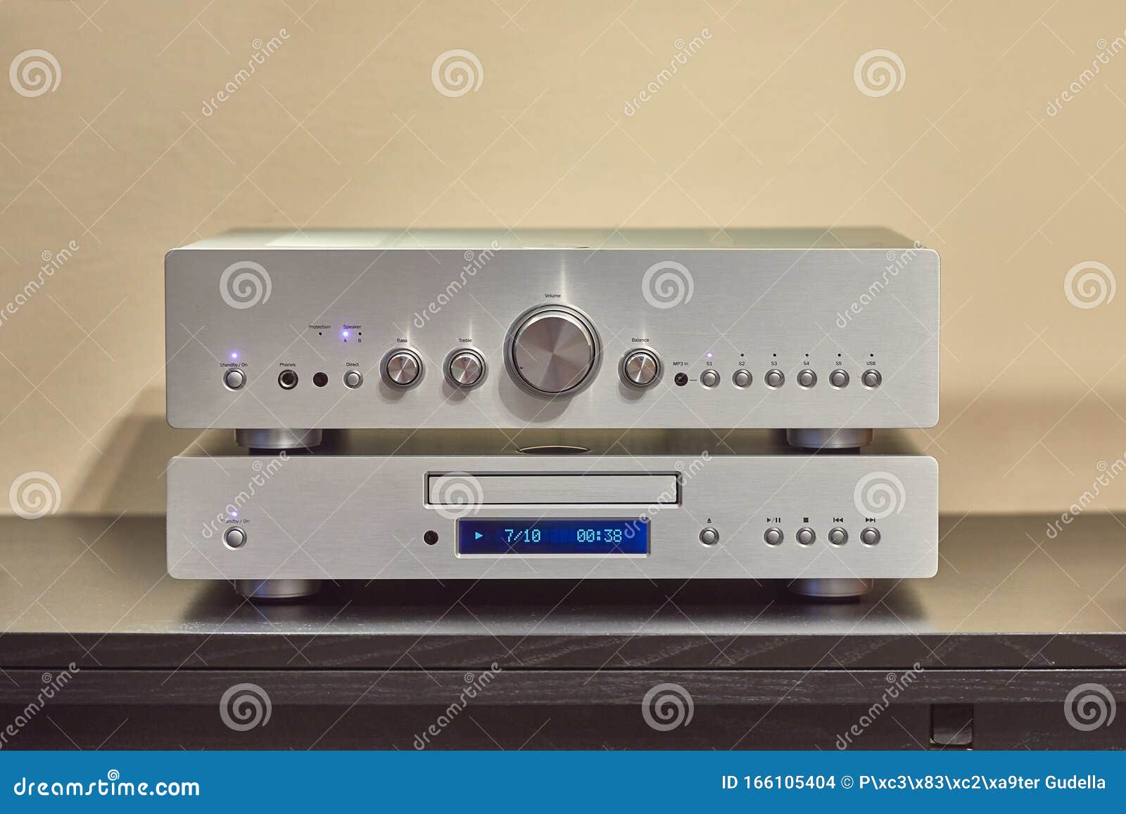 Home hifi system stock photo. Image of audiphile, closeup 166105404