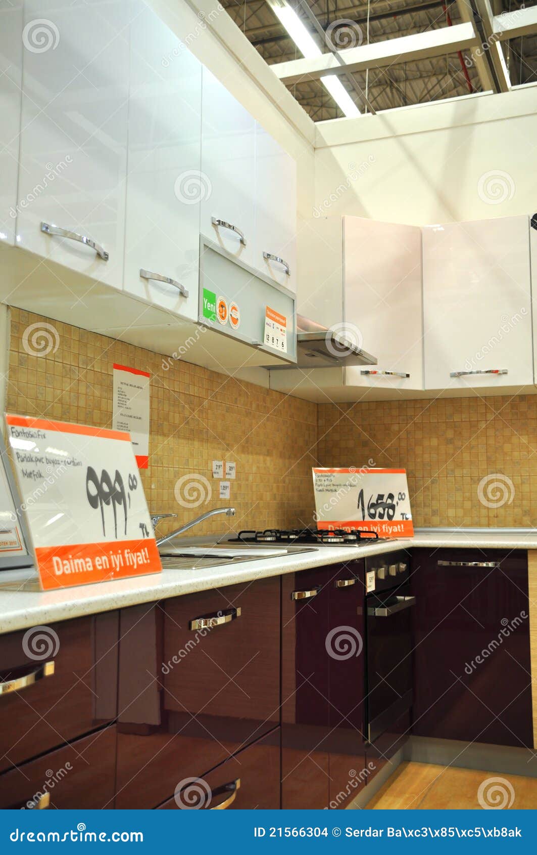 Home improvement store editorial stock image. Image of cash 21566304