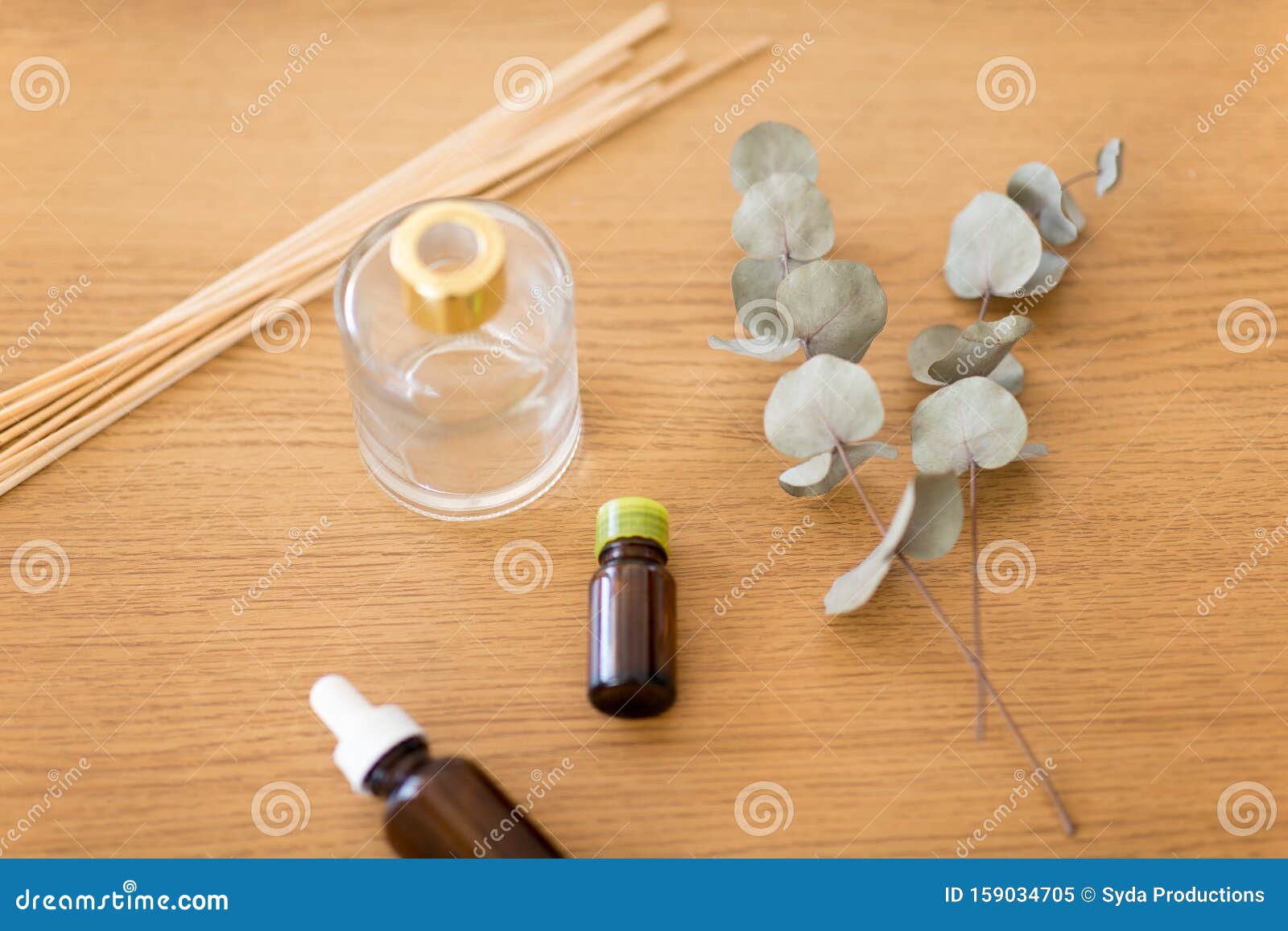 aroma reed diffuser, essential oil and eucalyptus