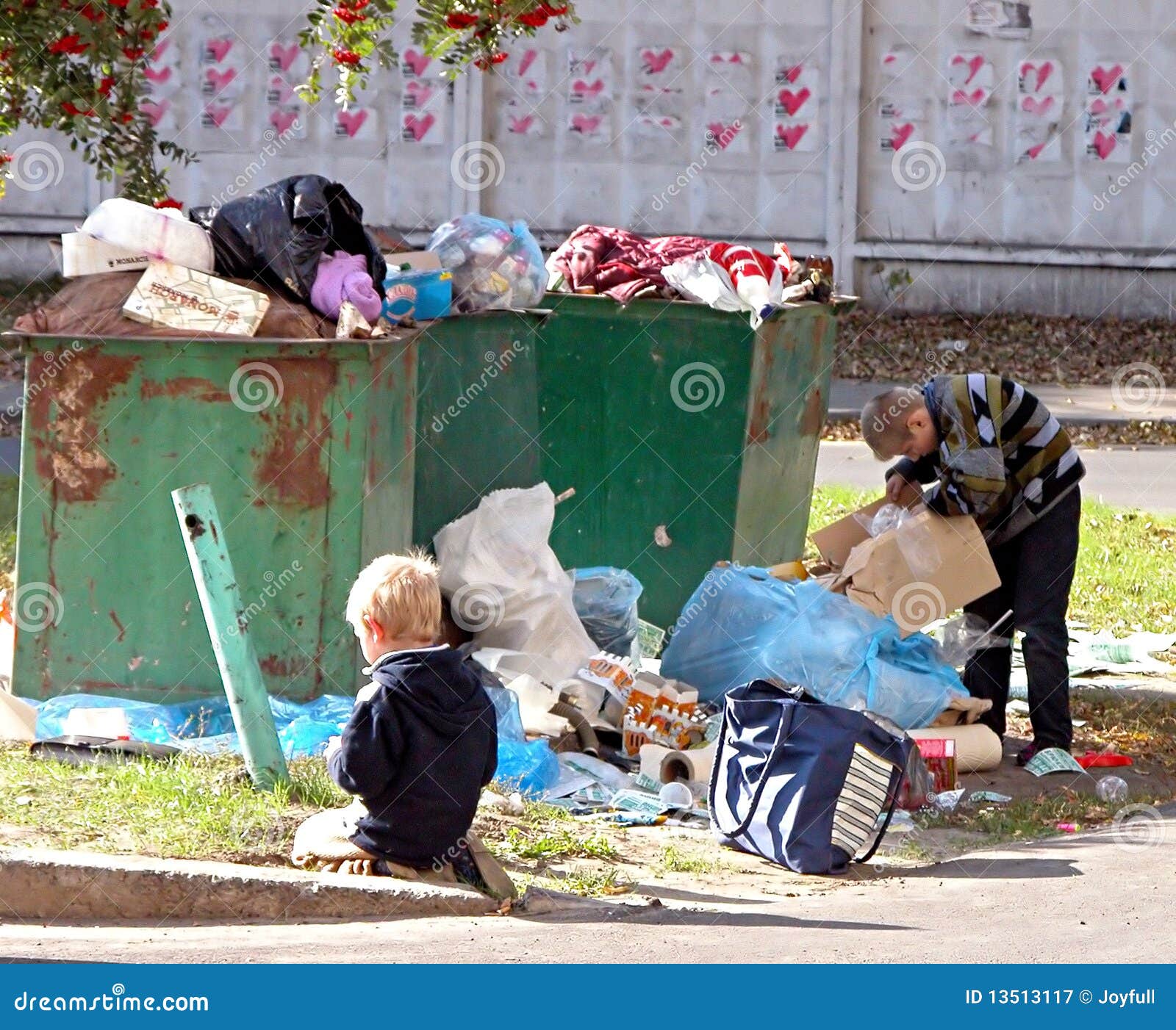 Homeless children editorial photography. Image of runaway - 13513117