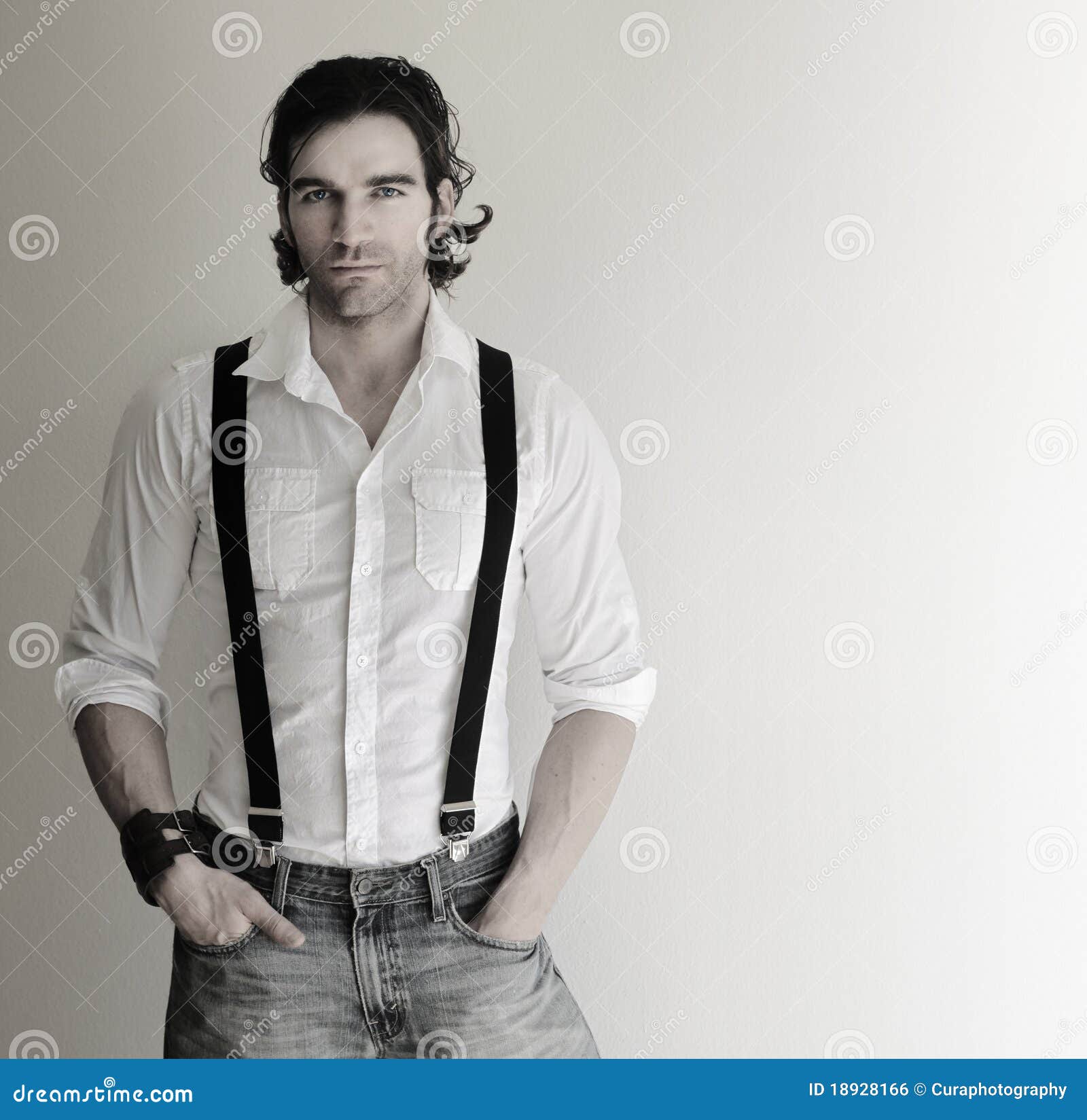 Homem nos suspenders foto de stock. Imagem de forma, consideravelmente ...