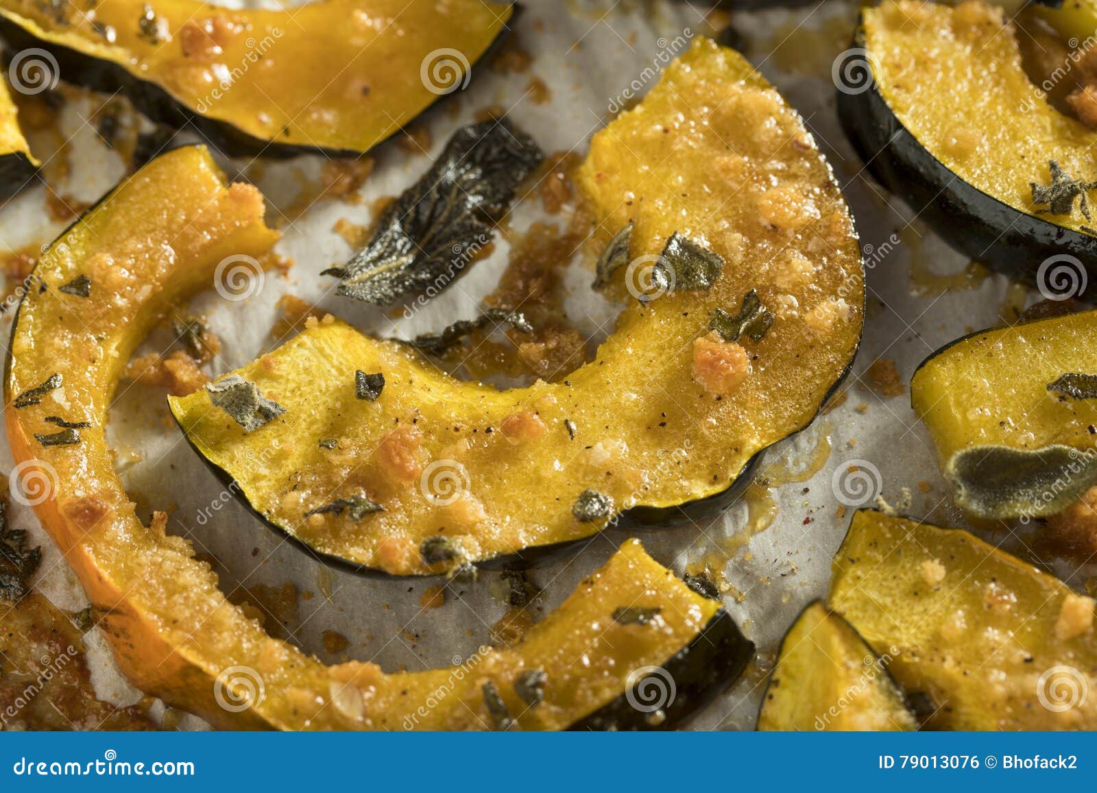 homemade autumn baked acorn squash