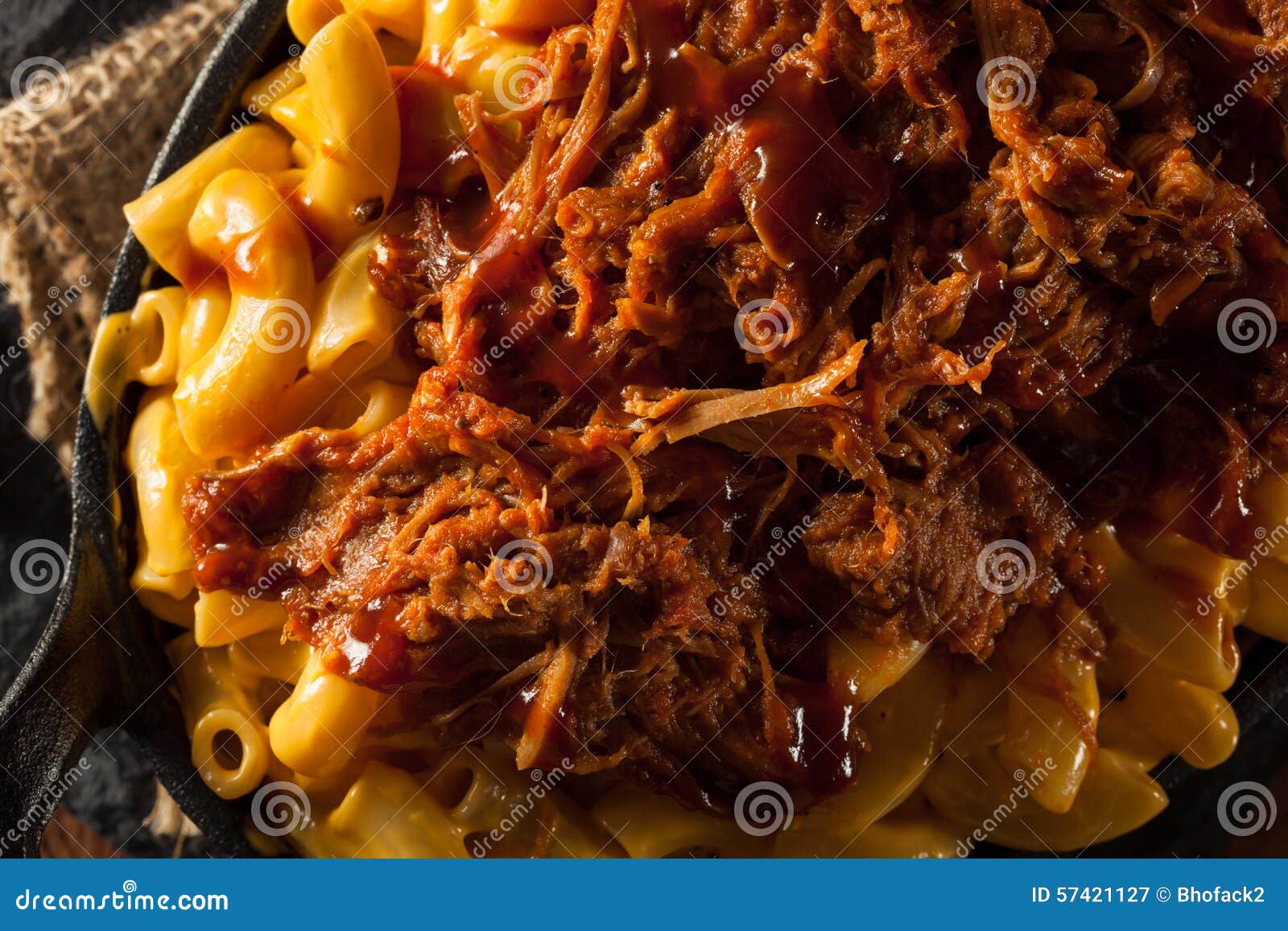 homemade bbq pulled pork mac and cheese