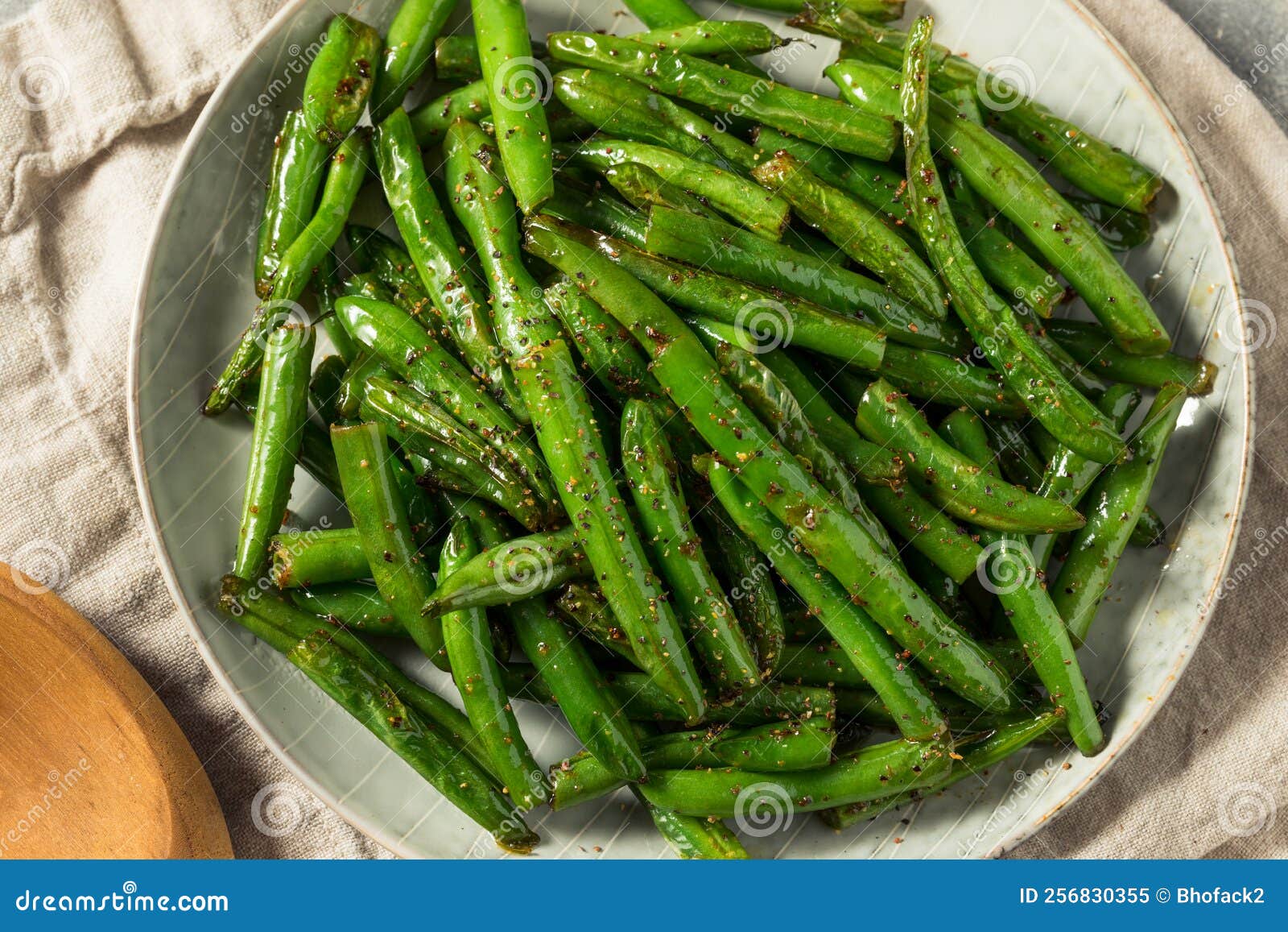 Homemade Sauteed Green Beans Stock Image Image of nutrition, meal 256830355