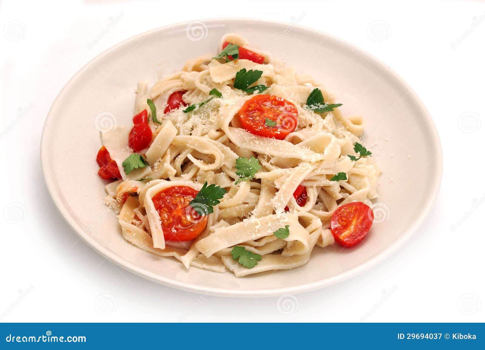 Homemade tagliatelle stock image. Image of tomato, table 29694037