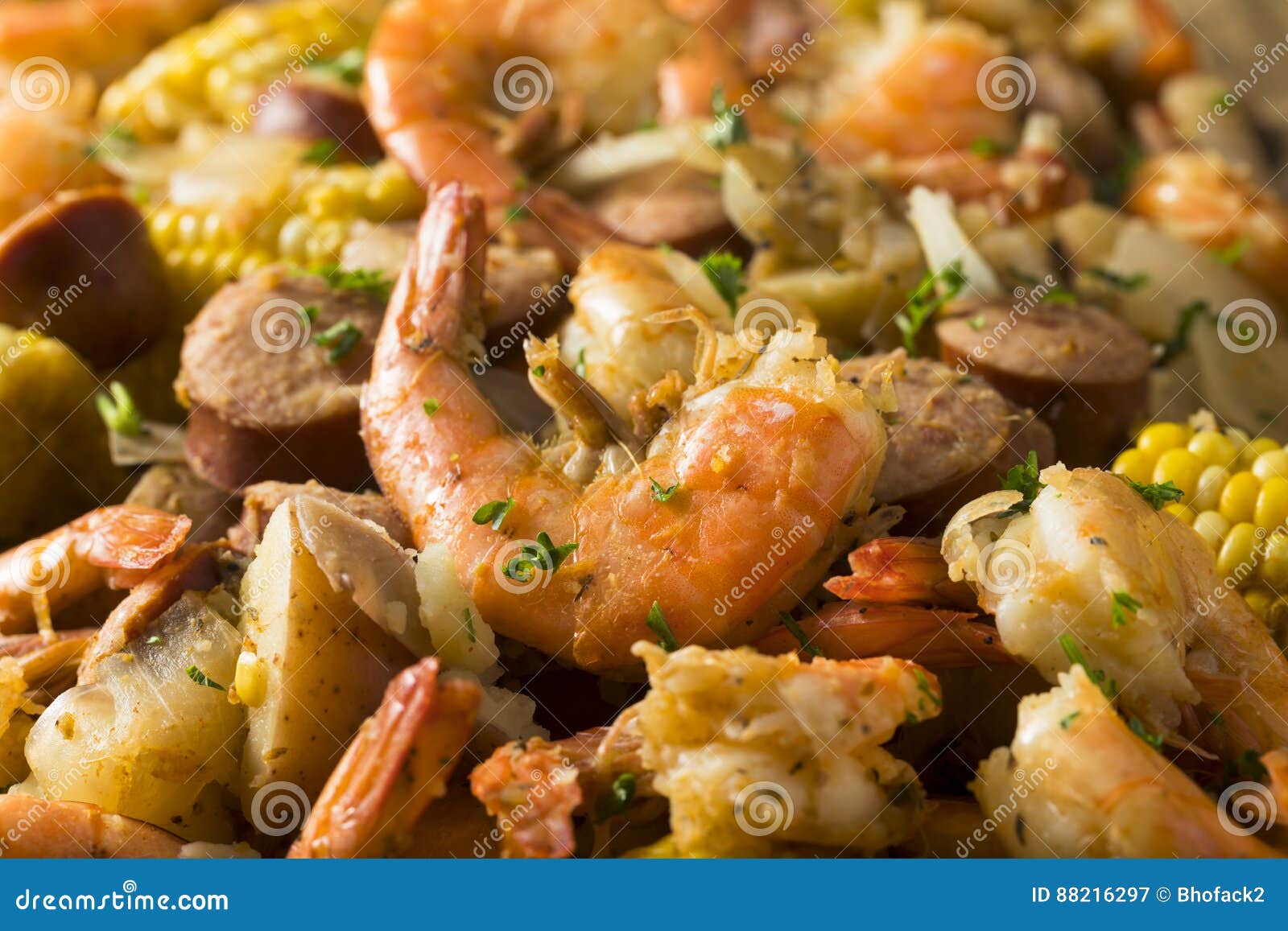 homemade traditional cajun shrimp boil