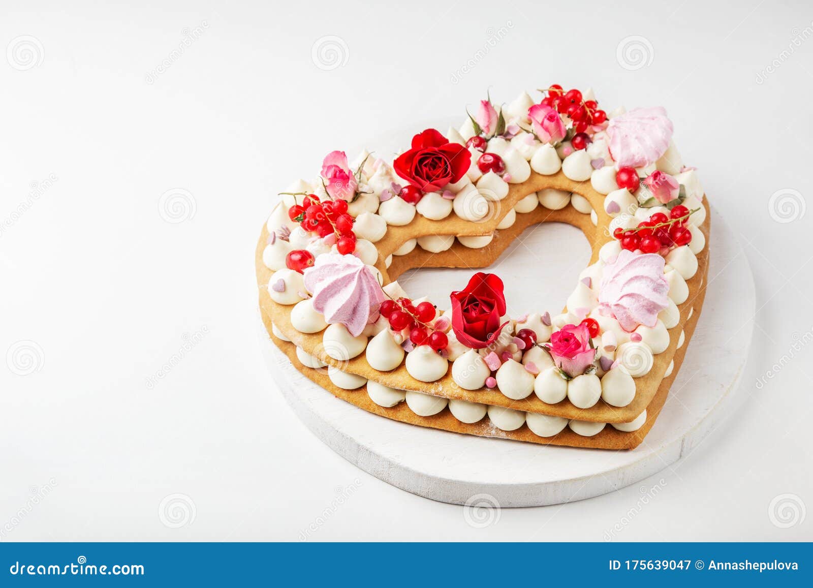 Homemade Trendy Heart Shaped Naked Cake for Valentines Day, White ...