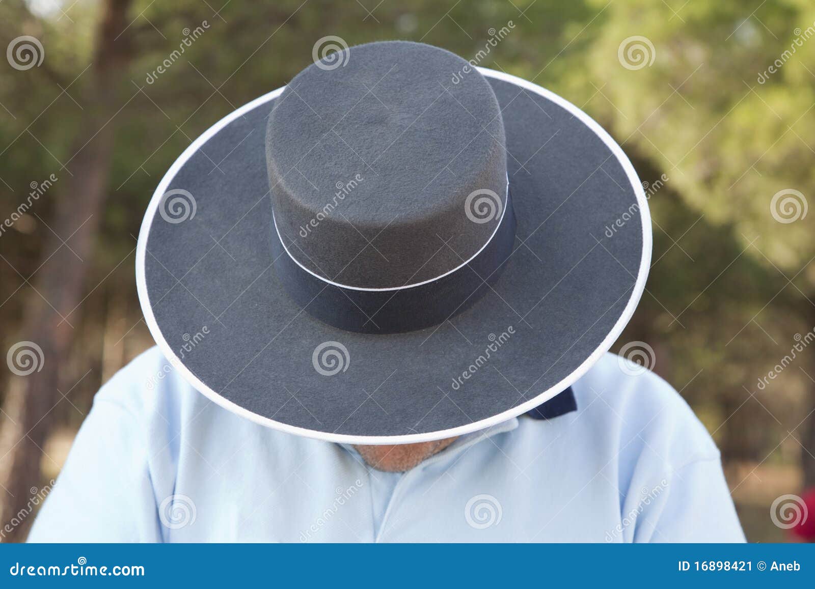 Homme andalou de chapeau image stock. Image du espagne - 16898421