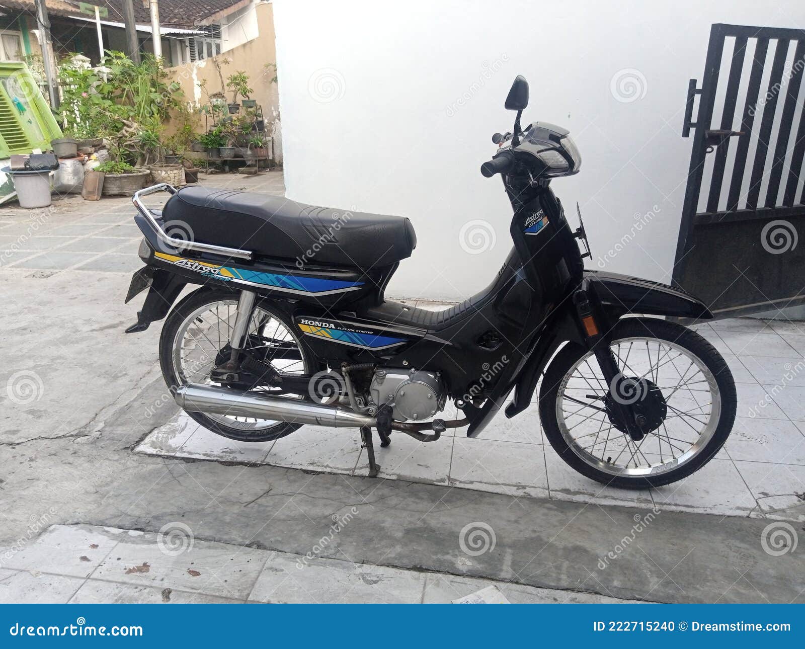 Honda Astrea Legenda Editorial Image Image Of Honda Honda Astrea Legenda Editorial Image Image Of Honda