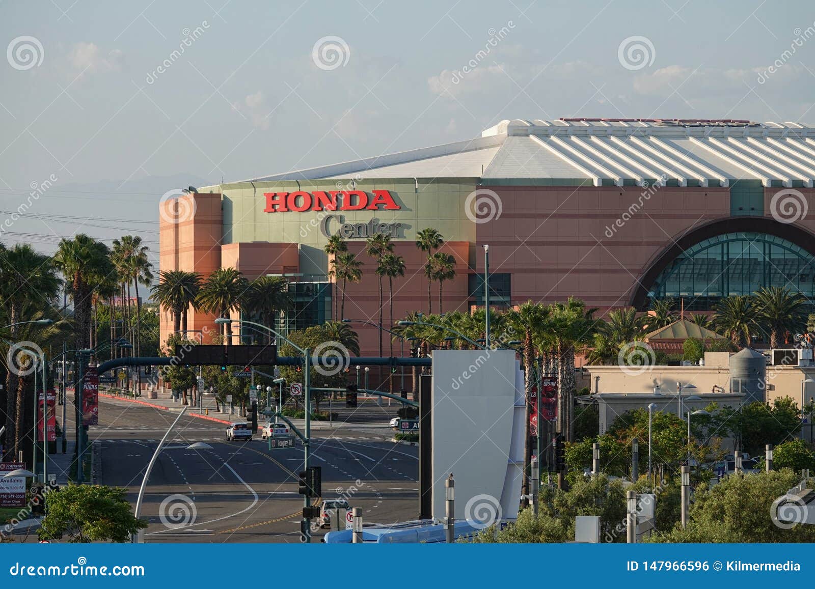 Parking  Honda Center