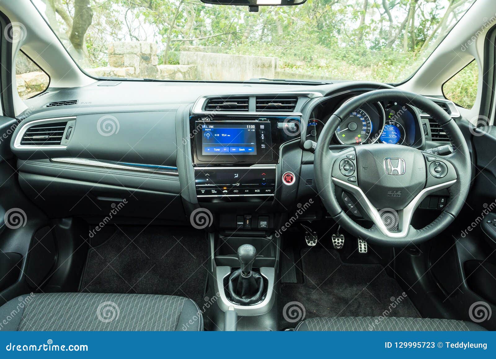 Vừa lên kệ 1 tuần Honda Jazz đã đạt doanh số khá tốt