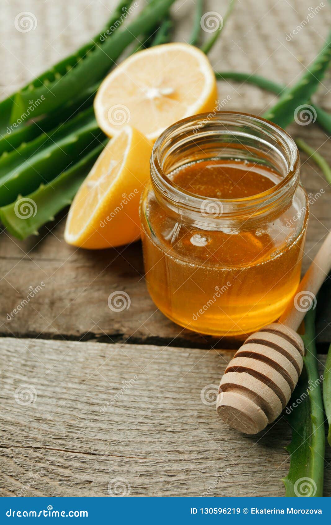 Aloe Vera, Fresh Lemon. Natural Facial, Skin and Hair Care Recipe, Homemade  Alternnative Beauty Cosmetic Closeup. Stock Image - Image of dermatology,  beauty: 130596219