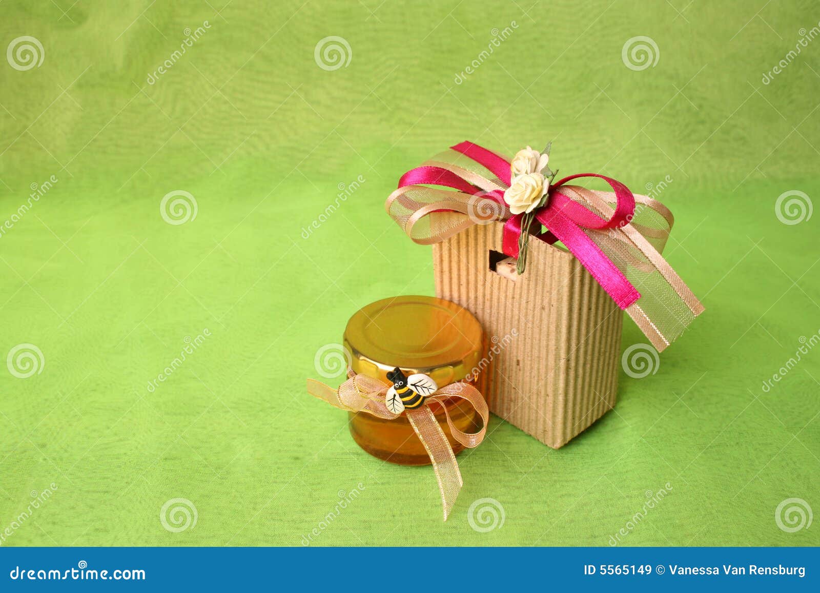 Honey Jar and Gift Bag stock image. Image of decoration 5565149