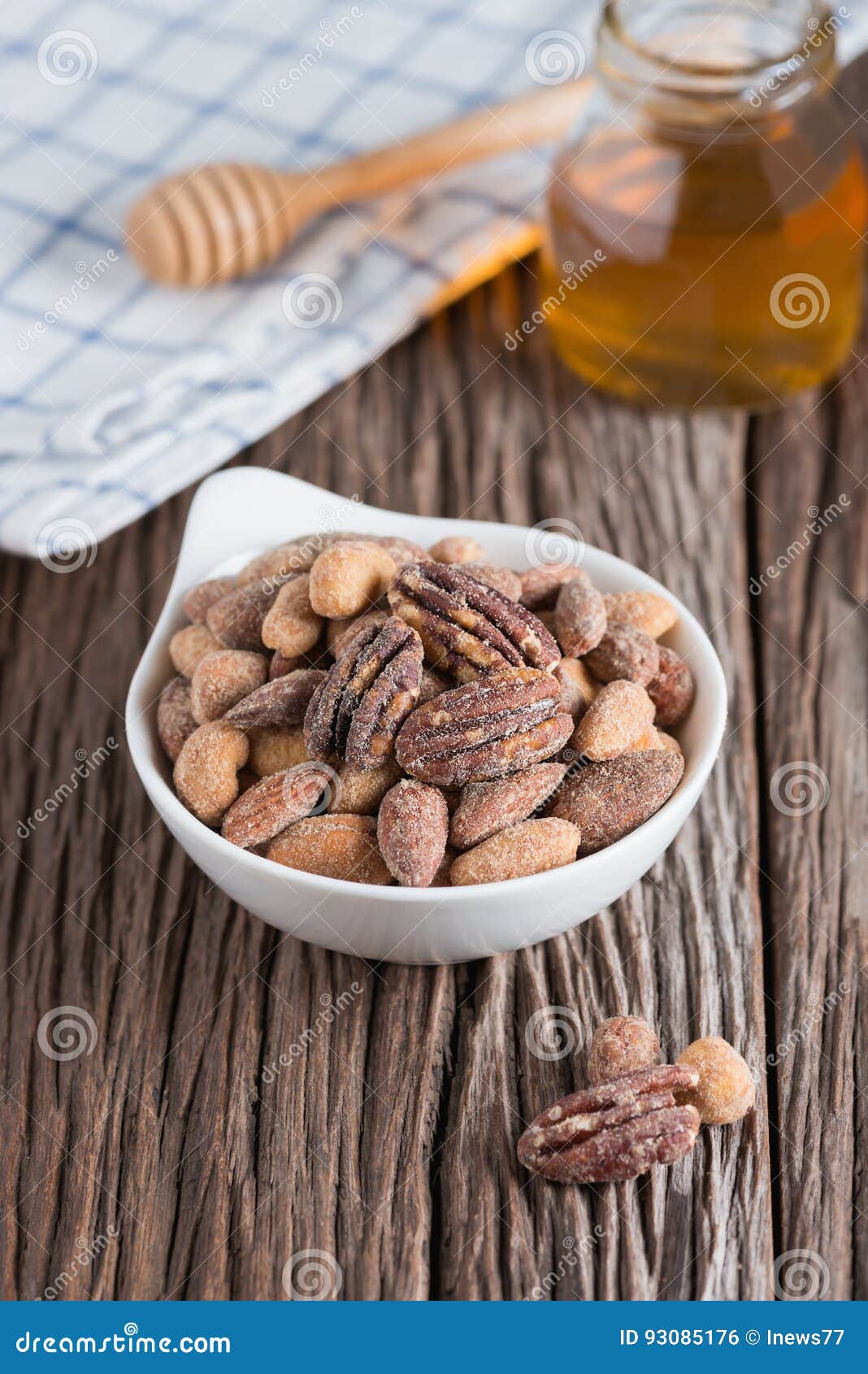 Honey Roasted Mixed Nuts with Honey. Stock Photo - Image of nature, almond:  93085176