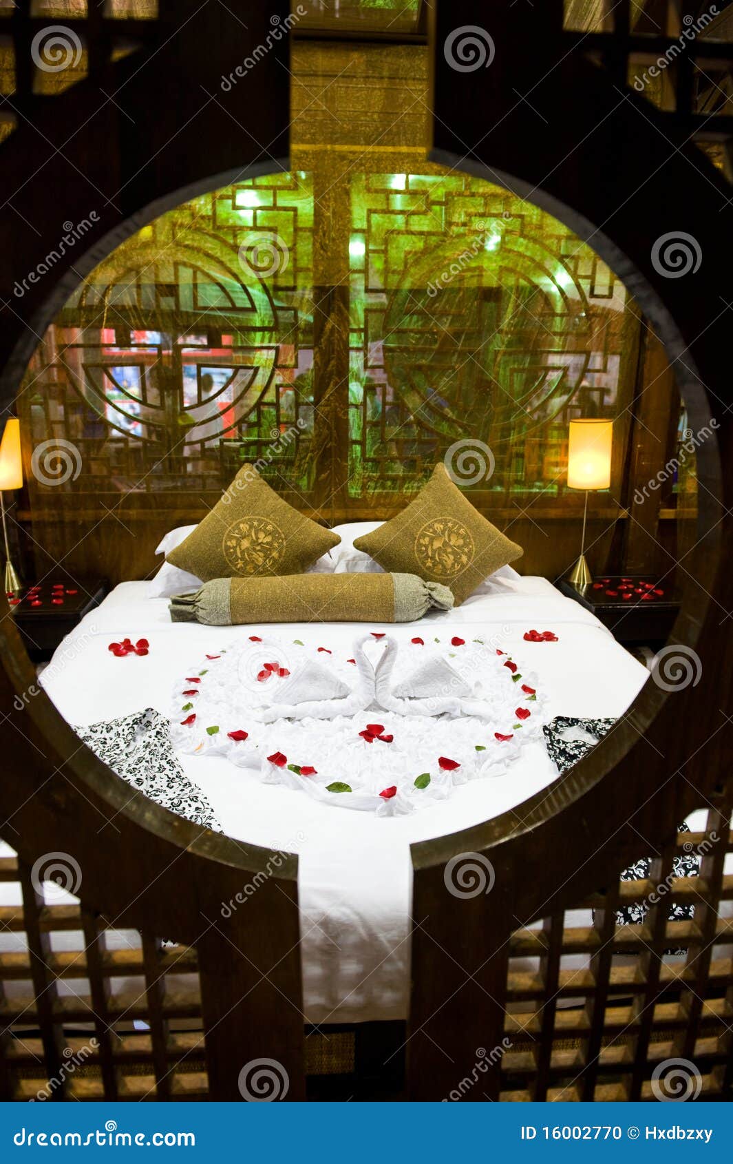 honeymoon bed