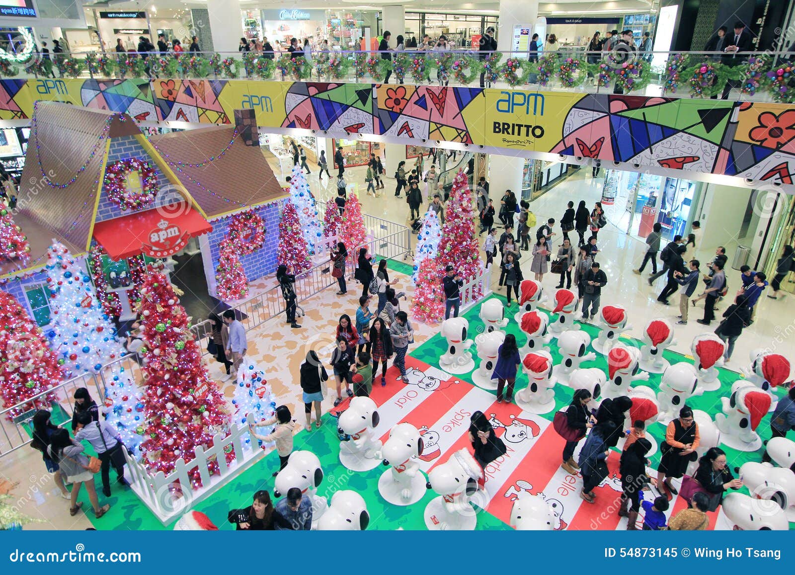 Hong Kong Snoopy Christmas Decoration Editorial Image Hong Kong Snoopy Christmas Decoration Editorial Image