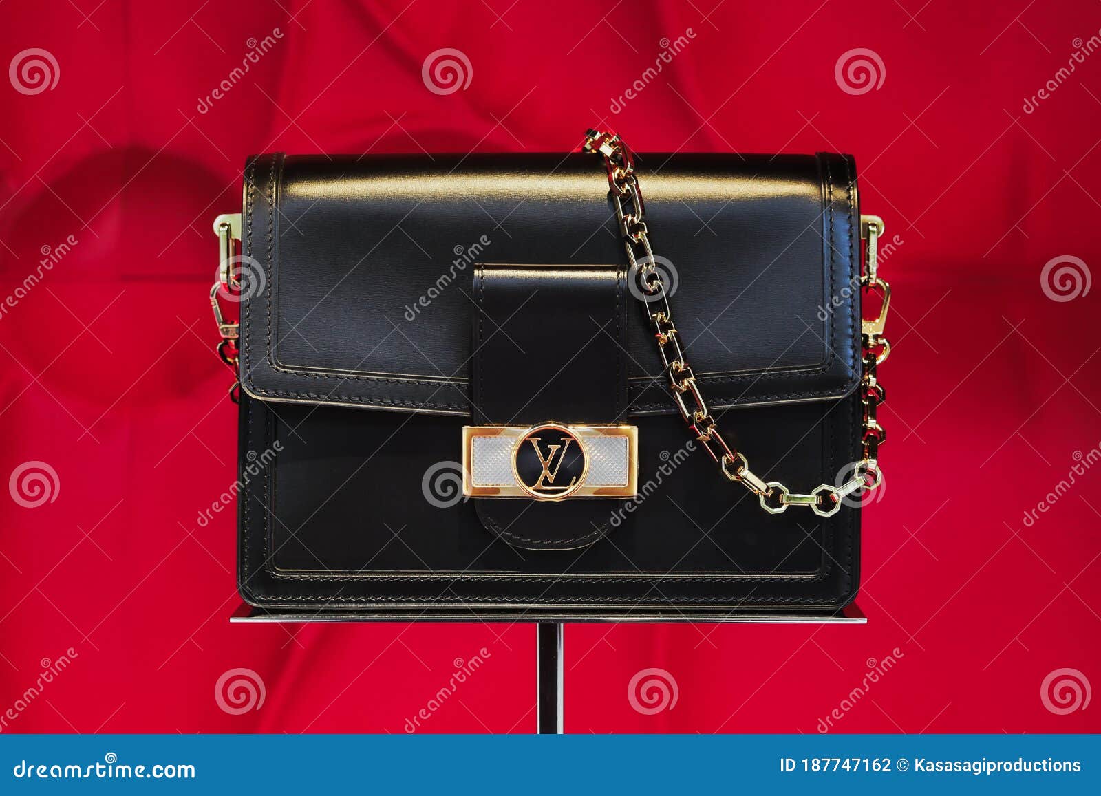 Dauphine MM Epi - Handbags