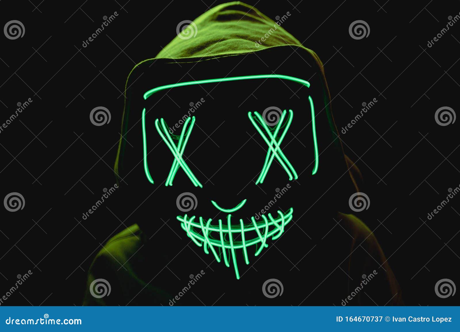 an horror green led mask for halloween
