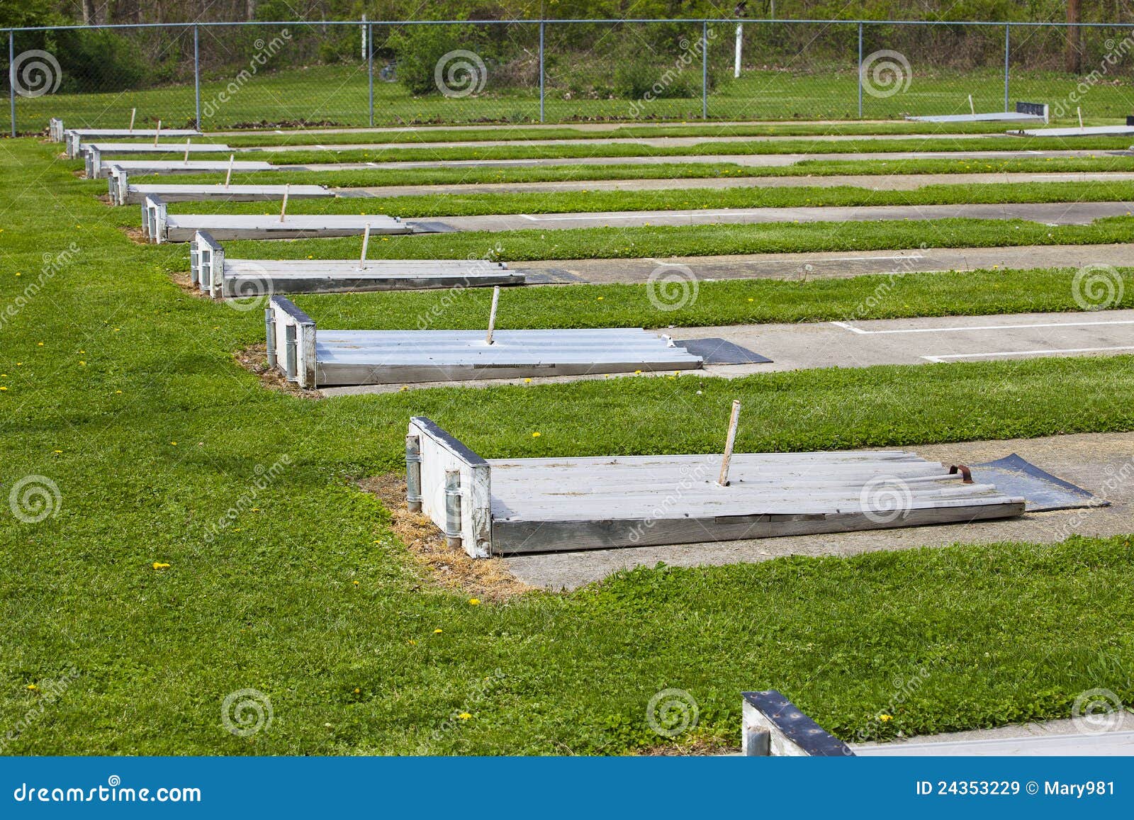 Horseshoe Club Court stock image. Image of playing, picnic 24353229