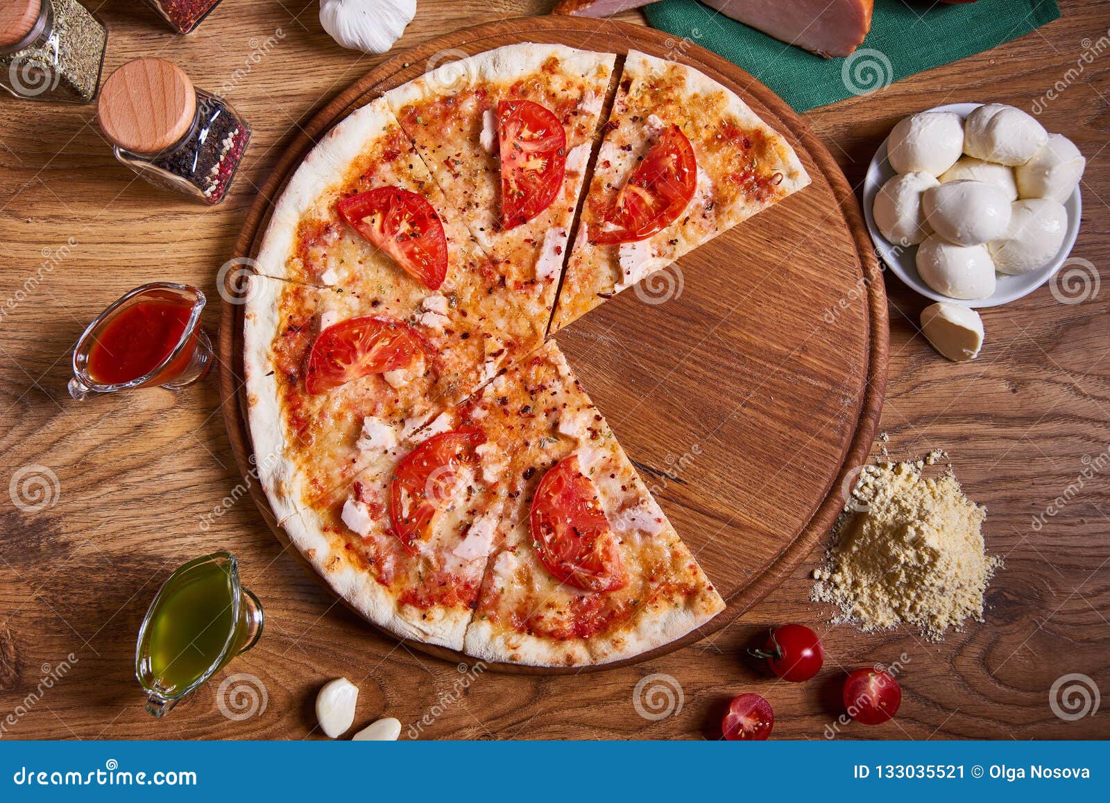 состав пиццы маргарита и пепперони фото 100