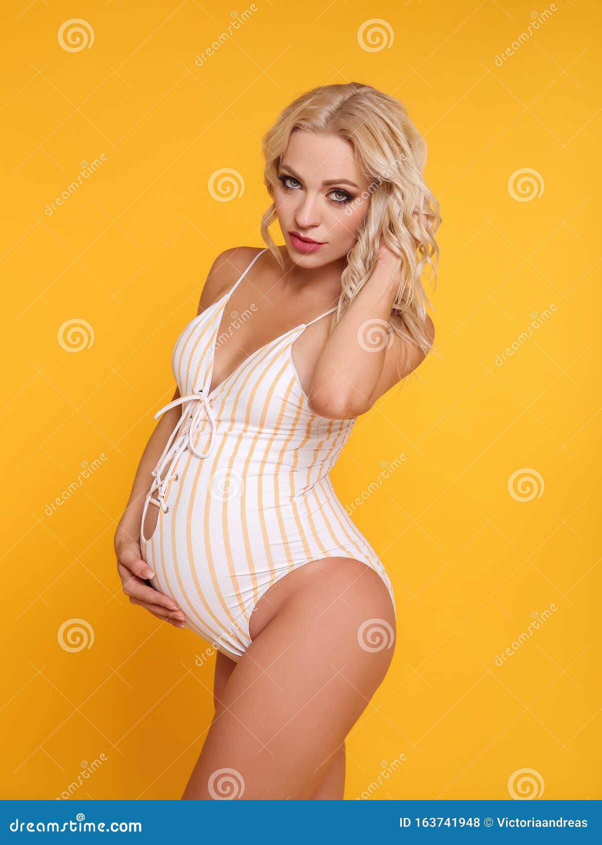 Hot Pregnant Pic