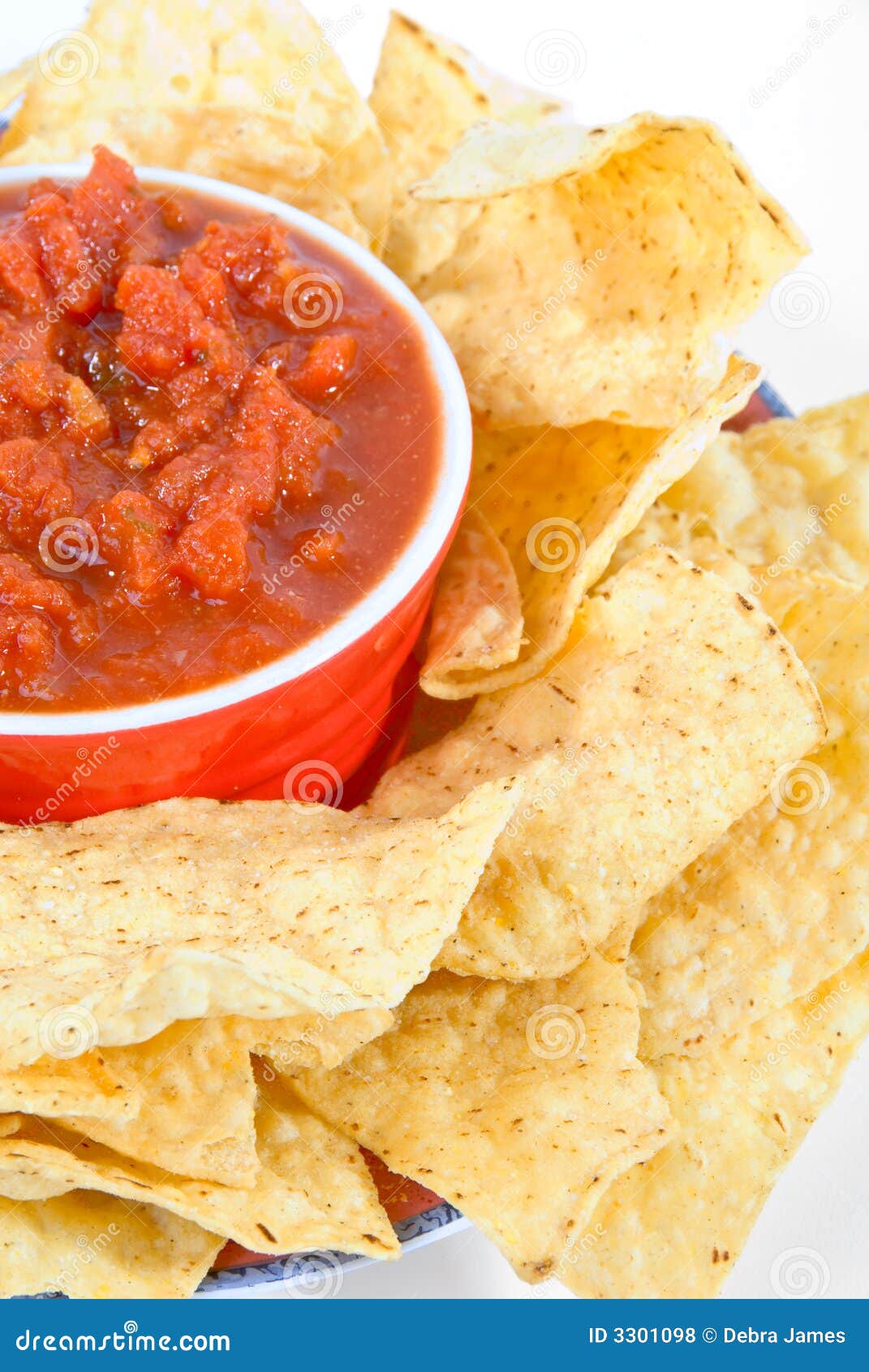 Hot salsa and salty chips stock photo. Image of nature 3301098