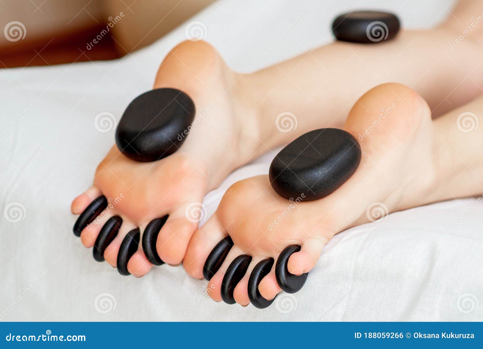 Girl toes hot 