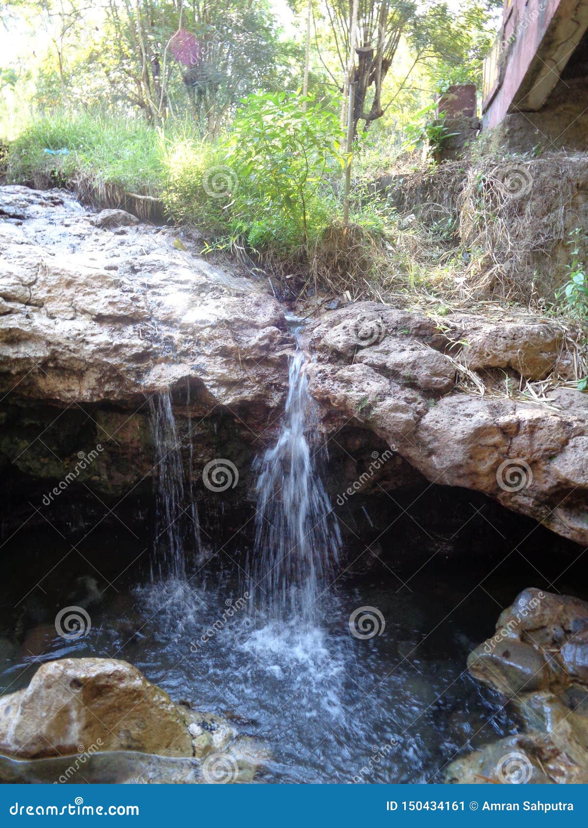 hot water is riding soa bajawa under the bridge