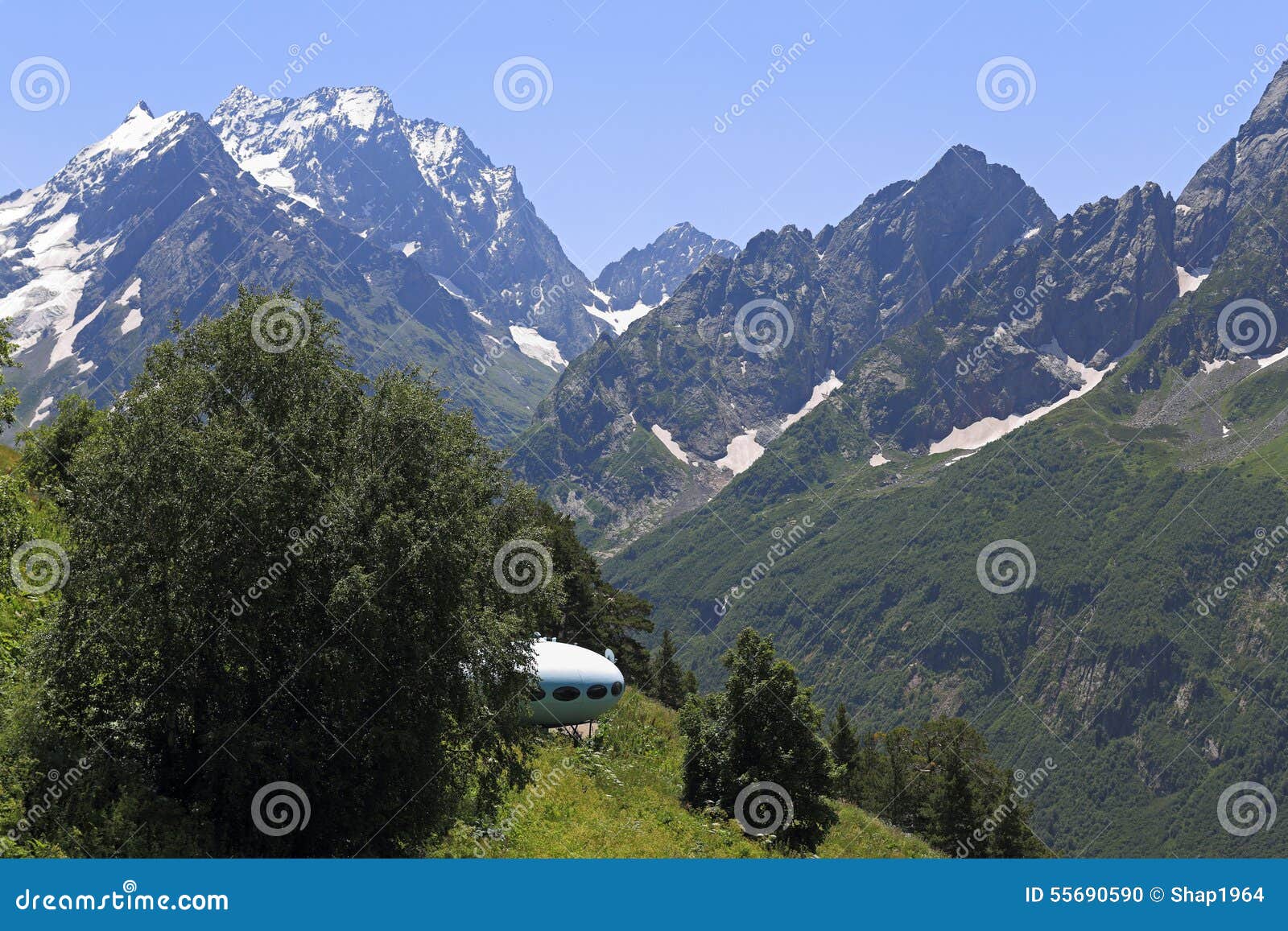 1 6 Flying Saucer Photos Free Royalty Free Stock Photos From Dreamstime