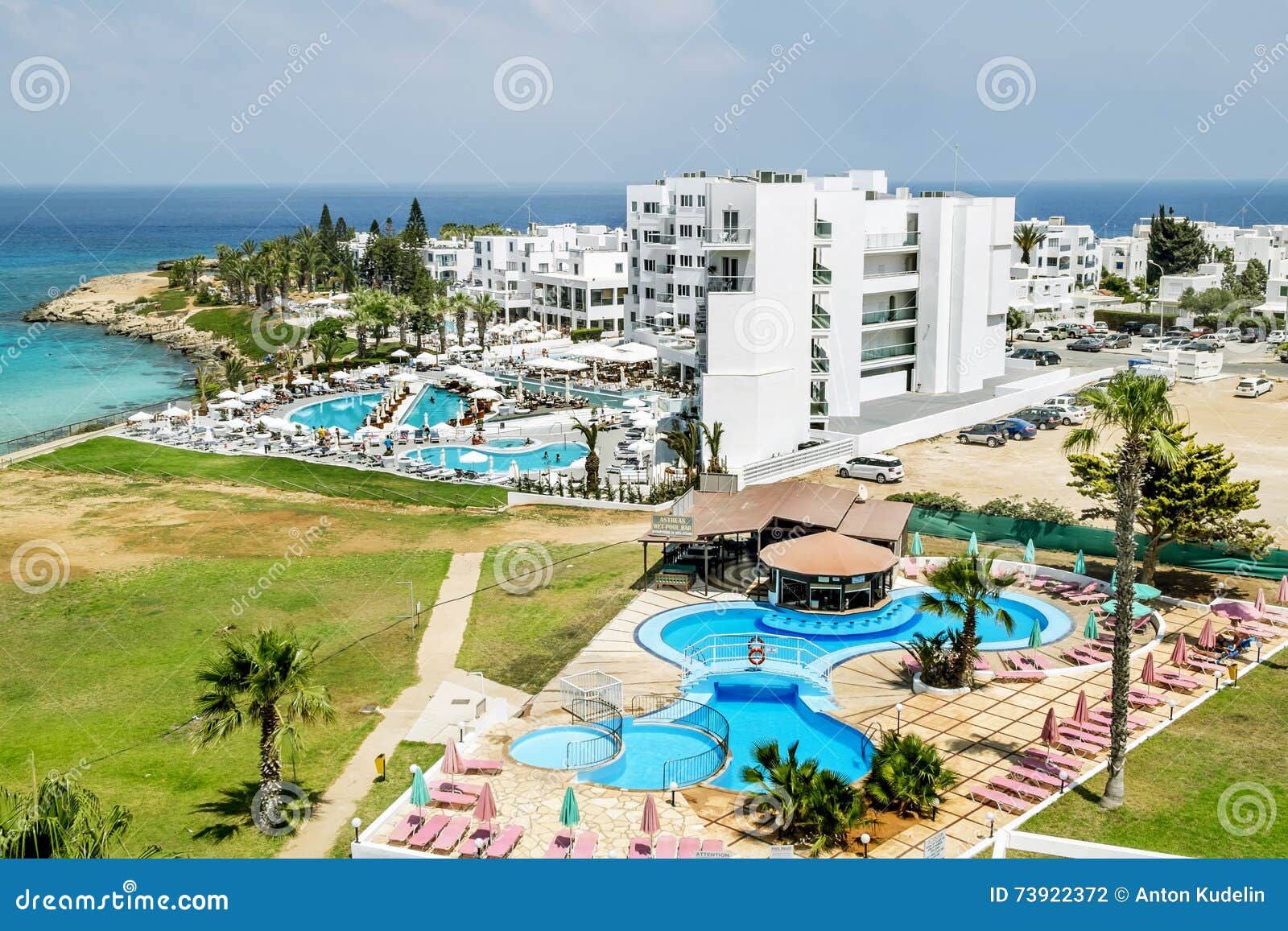 The hotel editorial photography. Image of palm, resort - 73922372