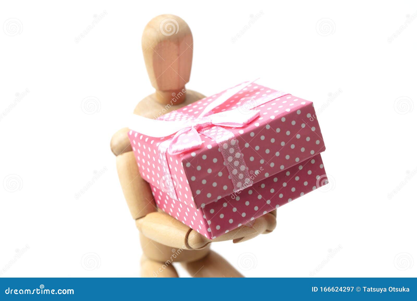 hamer Baleinwalvis homoseksueel Houden Pop Voor Het Tekenen Van Een Grote Cadeaudoos Stock Afbeelding -  Image of houten, doos: 166624297