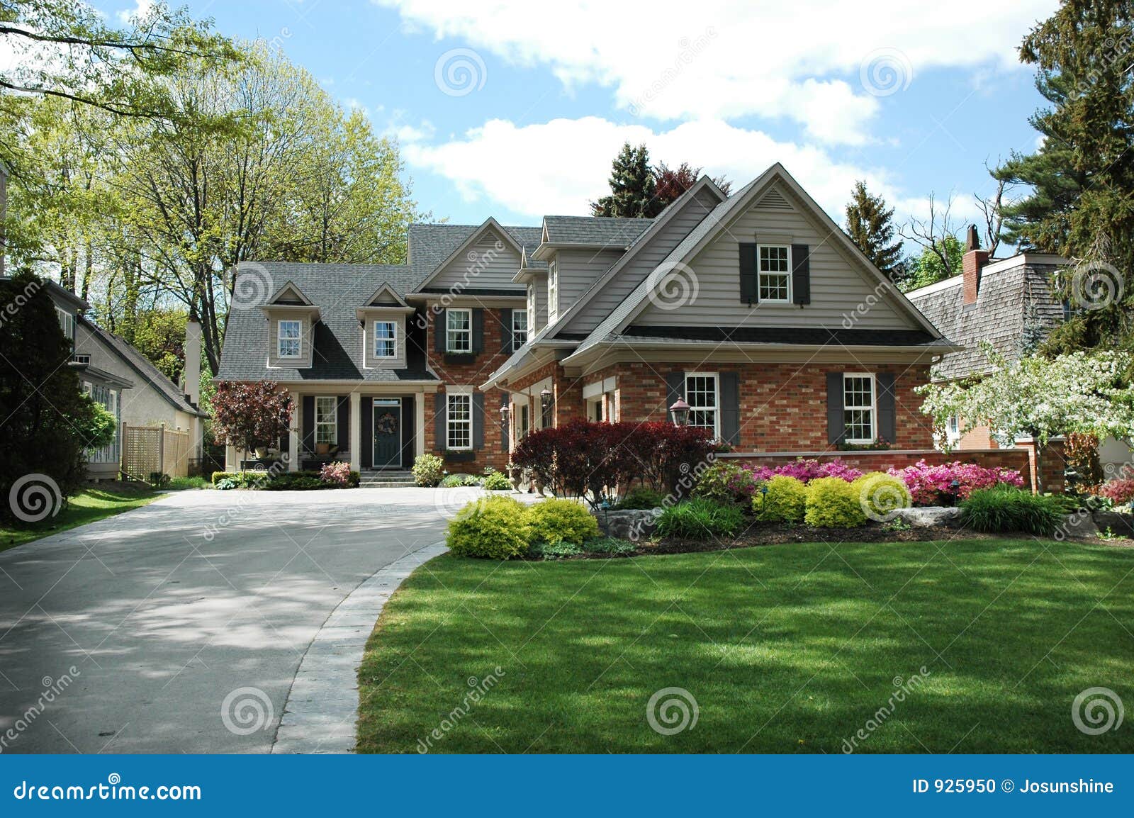 364 Brick House Black Shutters Photos Free & RoyaltyFree Stock