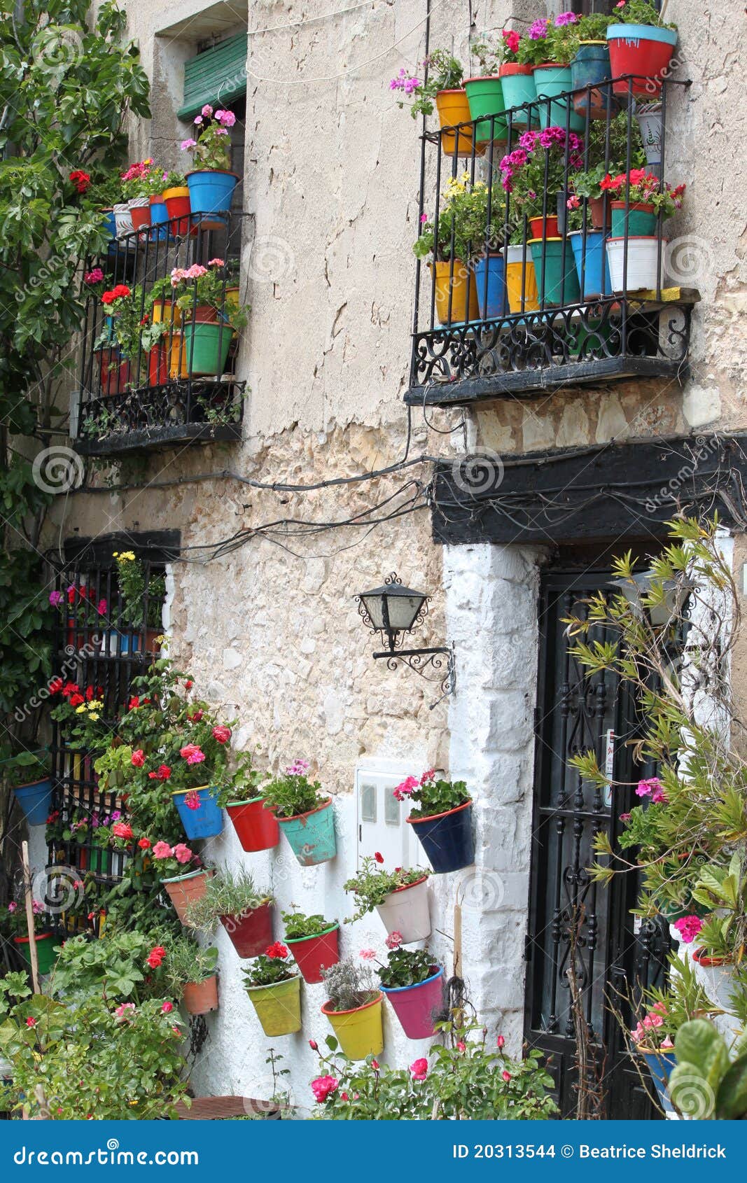 house in cuenca, spain