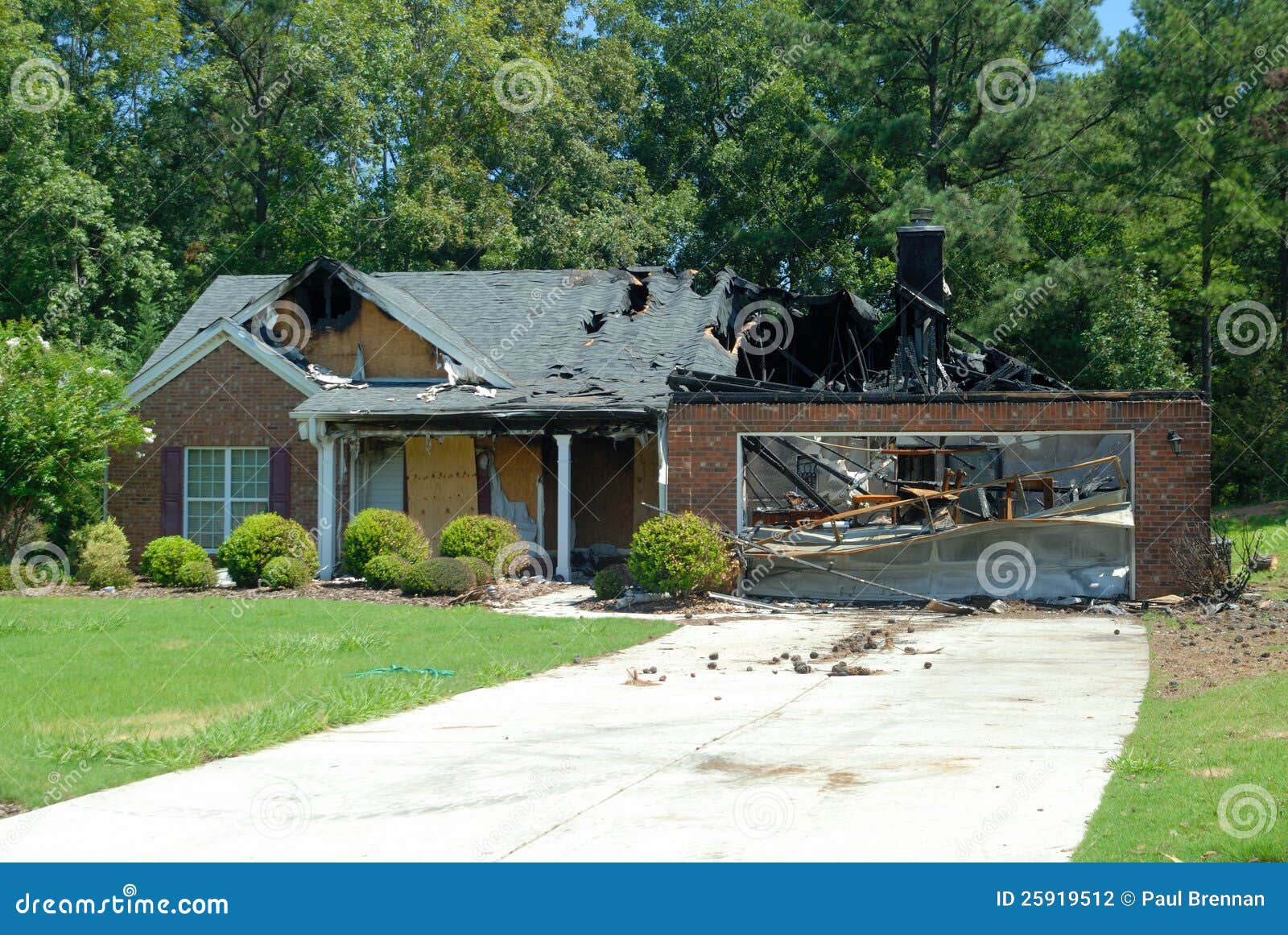 House damaged by fire stock photo. Image of drive, damaged 25919512