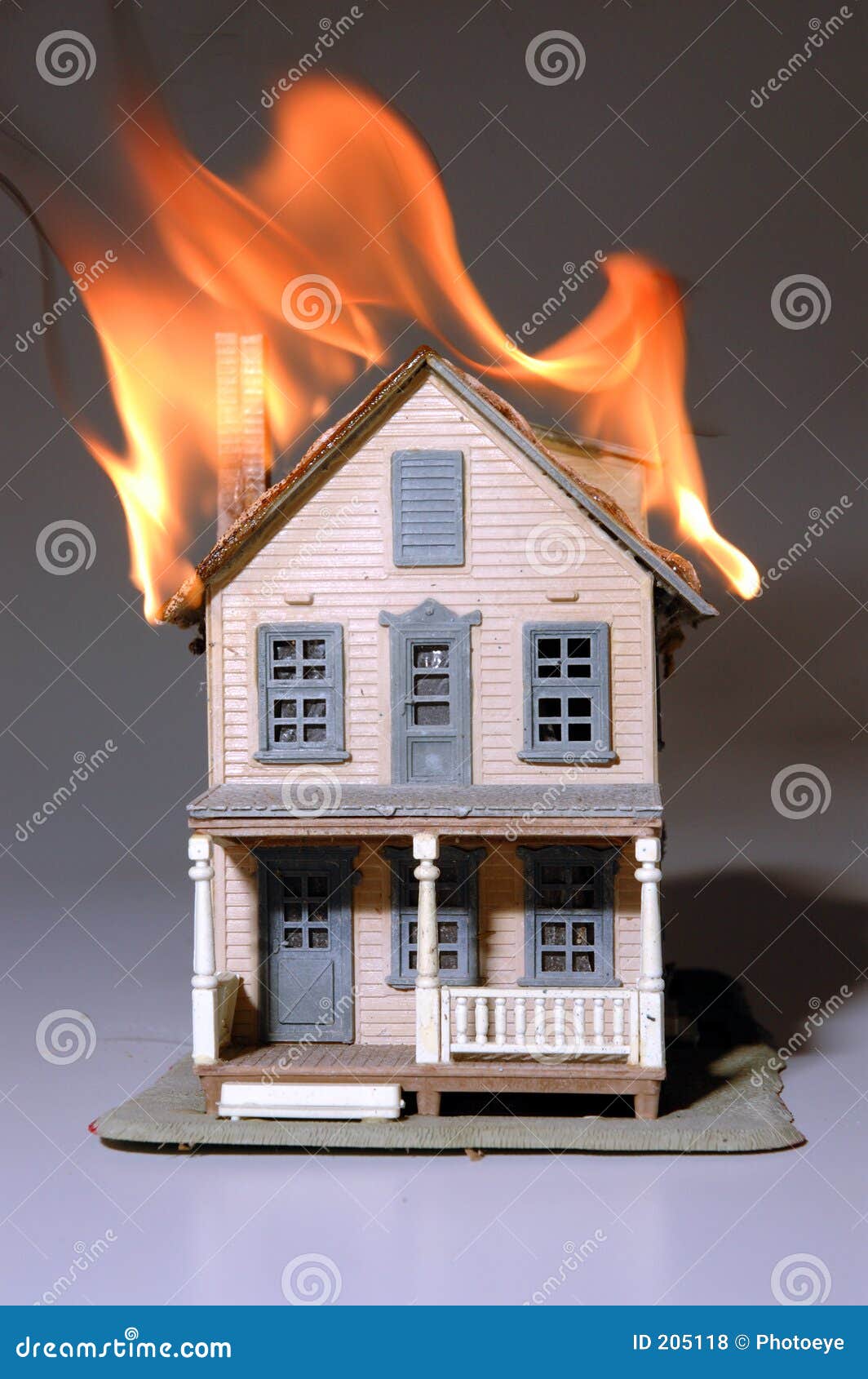 free clipart house on fire - photo #46