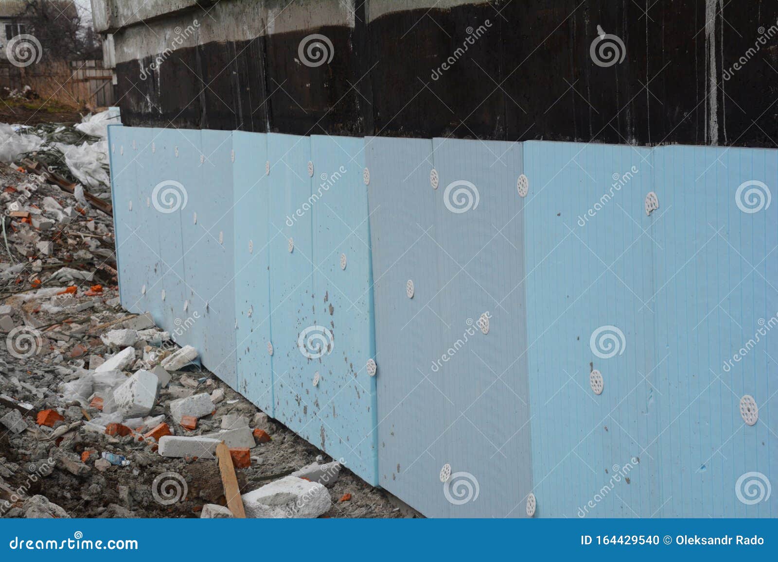House Foundation Rigid Insulation Details with Damp Proofing and