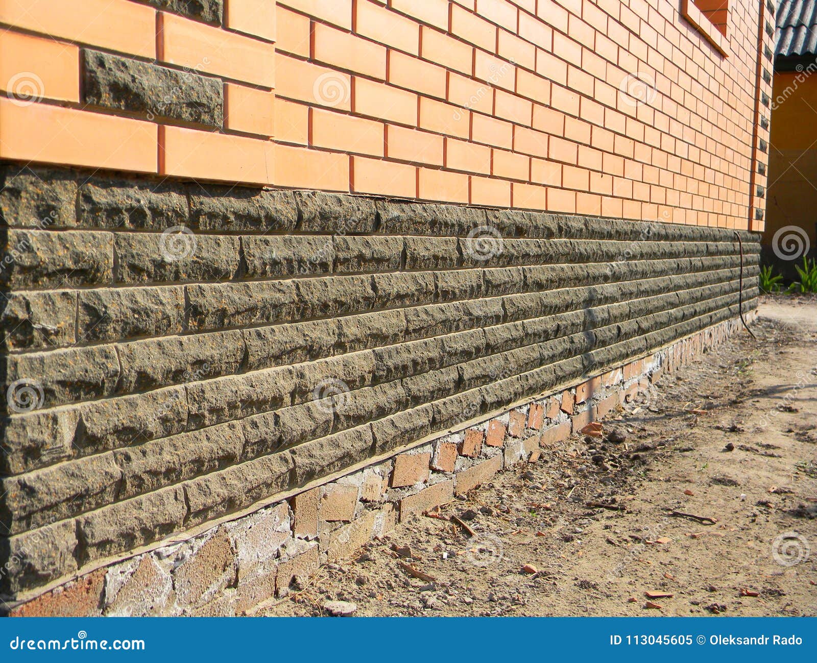 house foundation wall repair exterior.