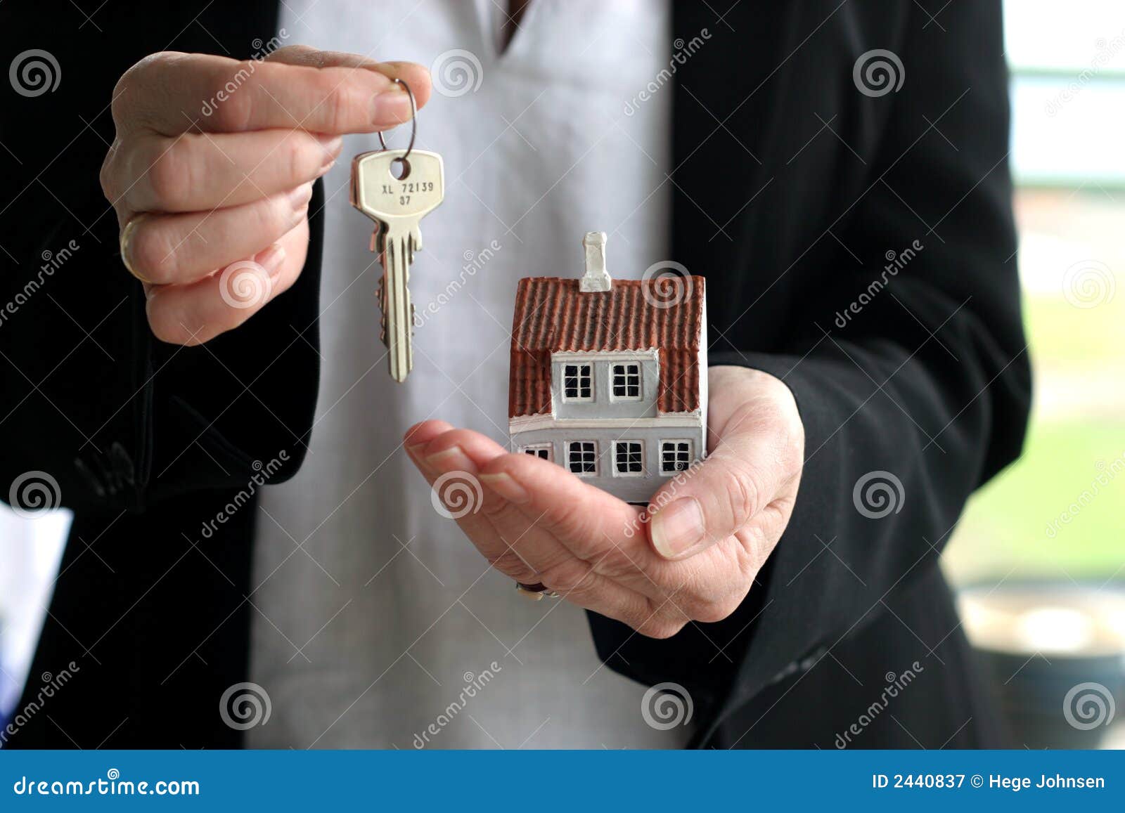 House and keys stock image. Image of family, life, real - 2440837