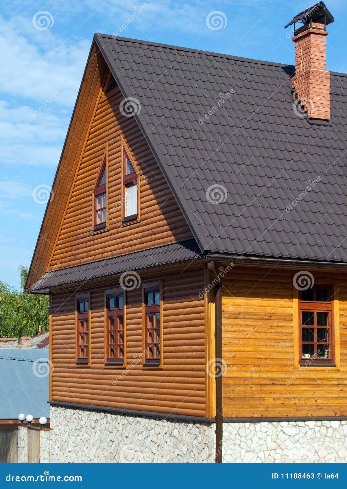 House log wall stock image. Image of house, mansion, home 11108463