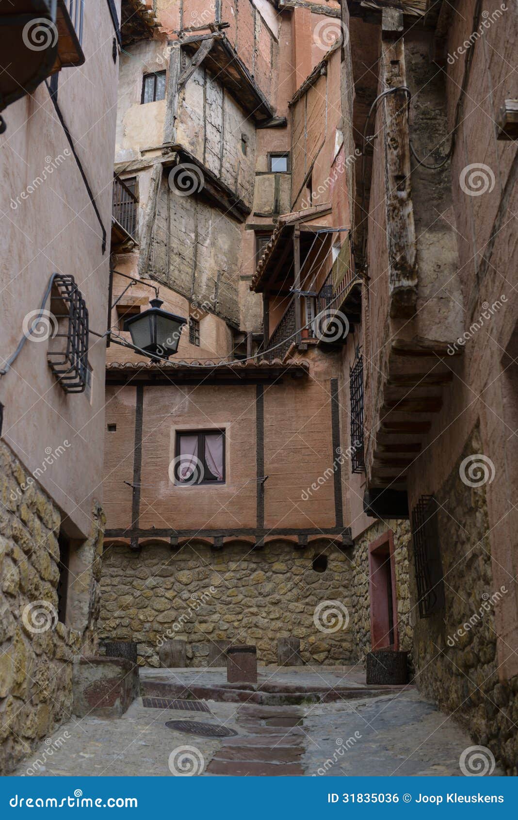 houses from albarracin spain