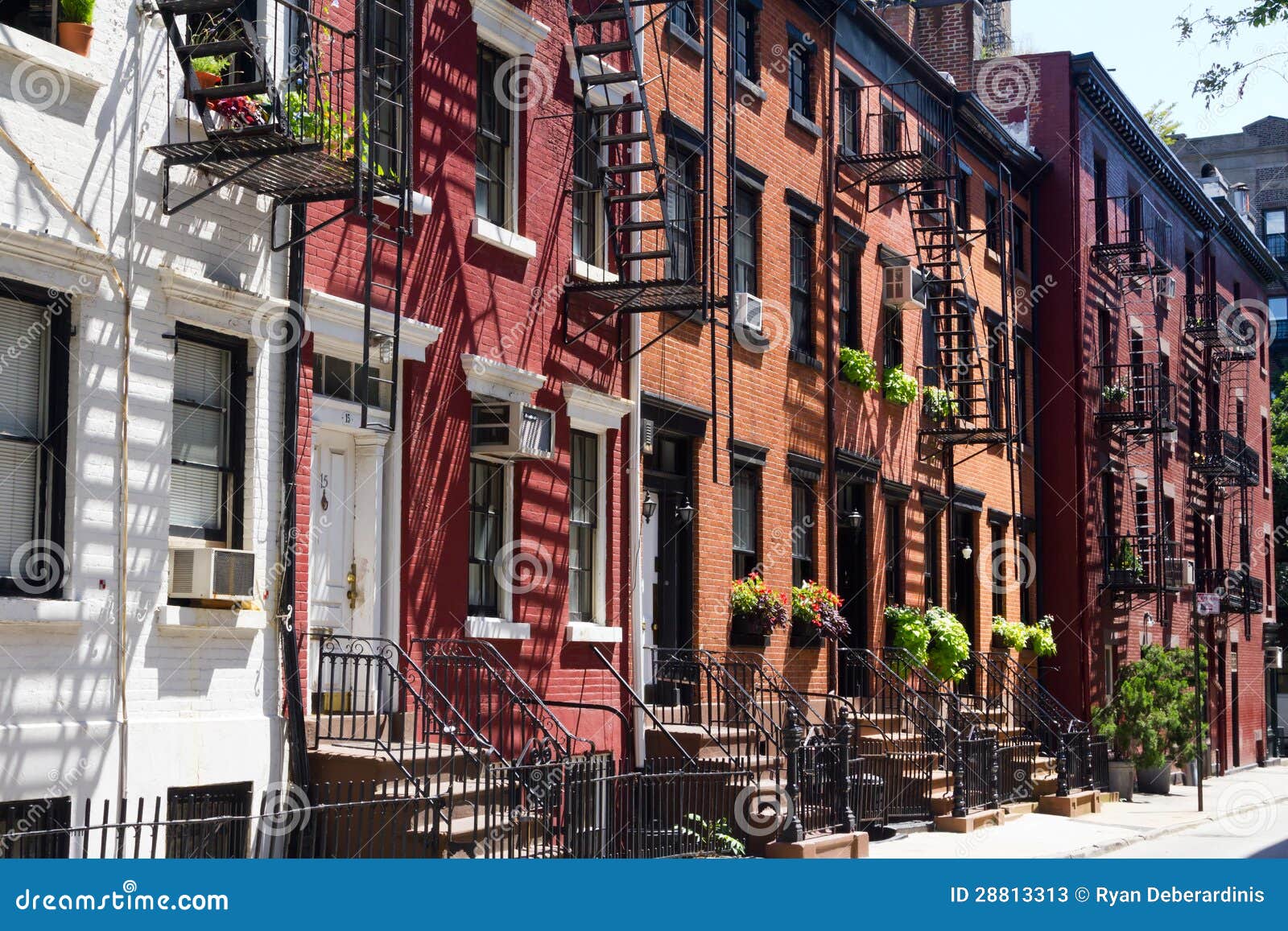 147 Historic Row Houses New York Stock Photos - Free & Royalty-Free Stock  Photos from Dreamstime