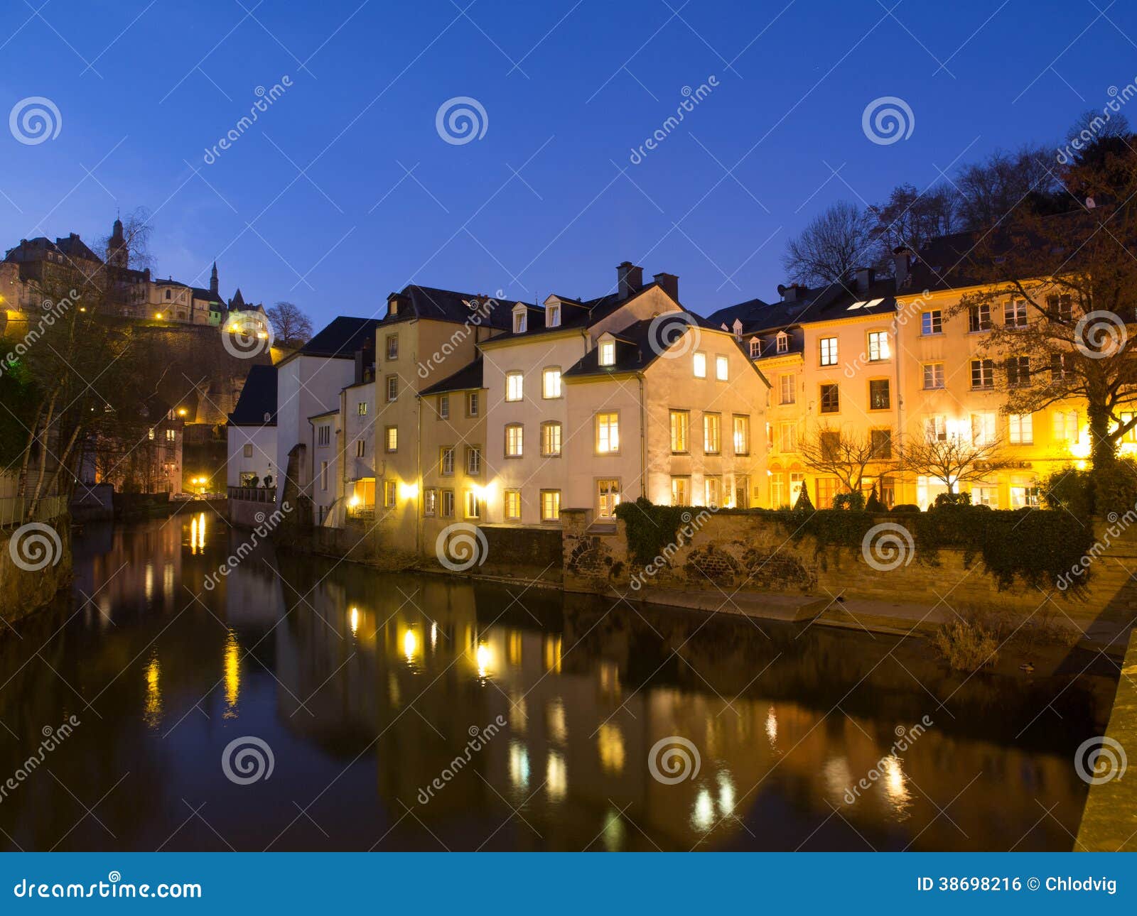 houses in grund, luxembourg city, at night